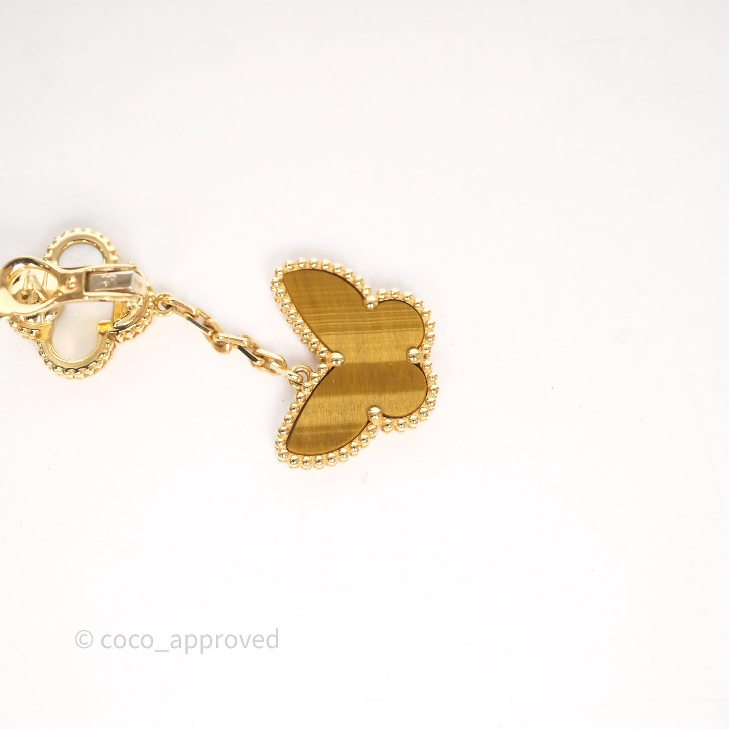 Van Cleef & Arpels Lucky Alhambra 2-Motif Earrings White Mother-of-pearl Yellow Gold