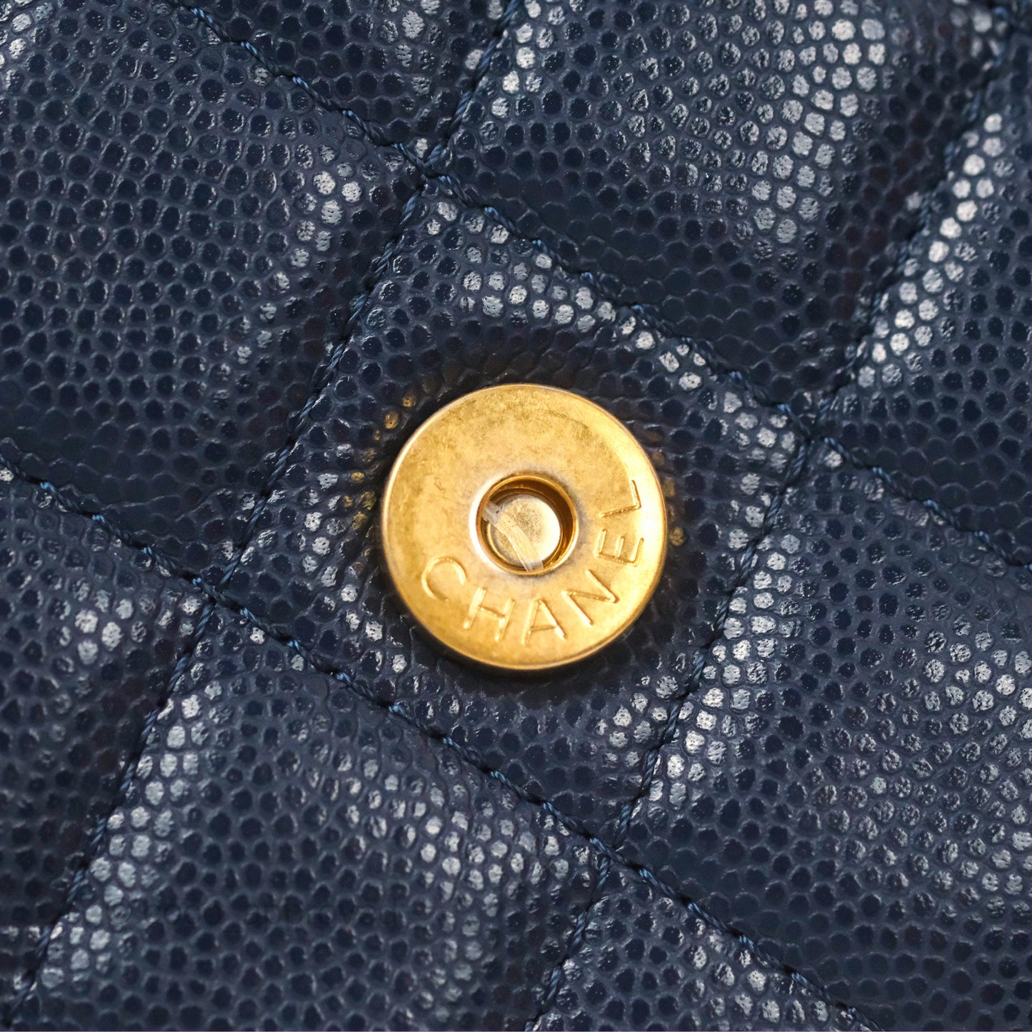 Chanel Twist Your Button Phone Bag Navy Shiny Caviar Aged Gold Hardware 22A