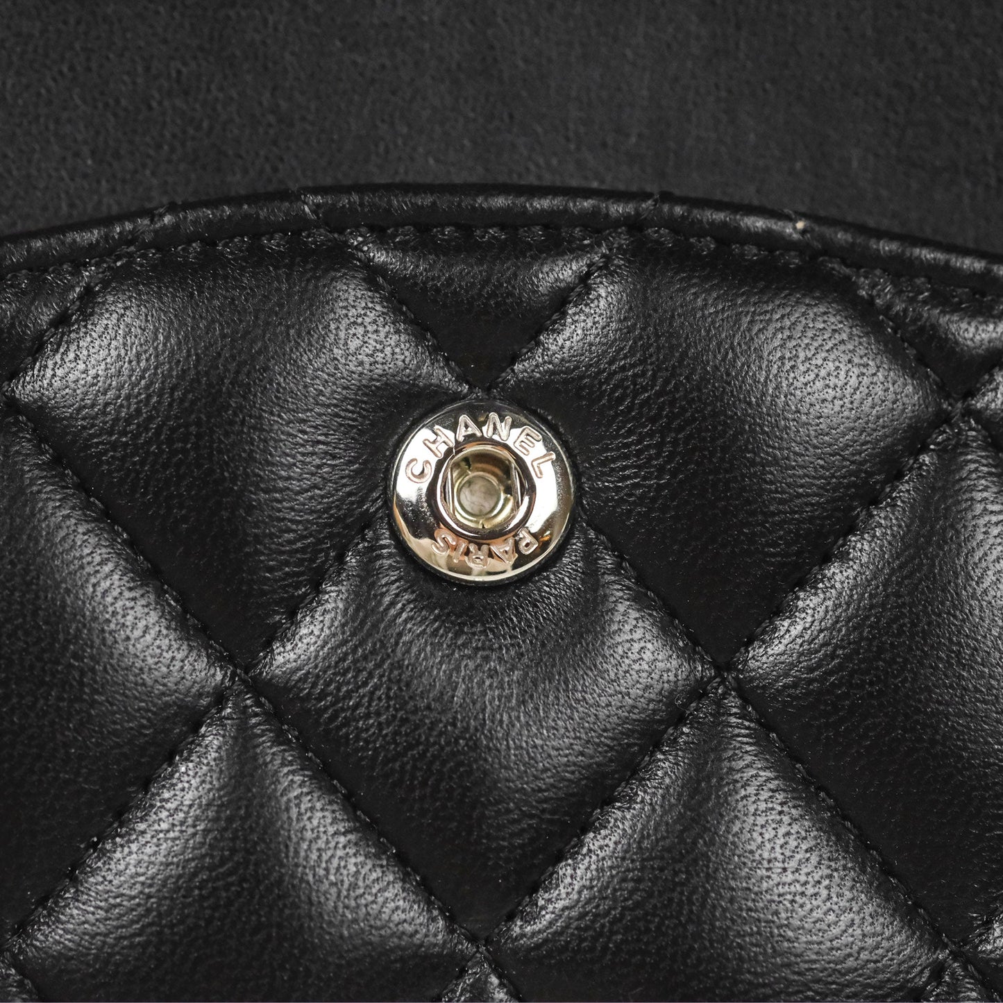 Chanel Classic M/L Medium Flap Quilted Black Lambskin Silver Hardware