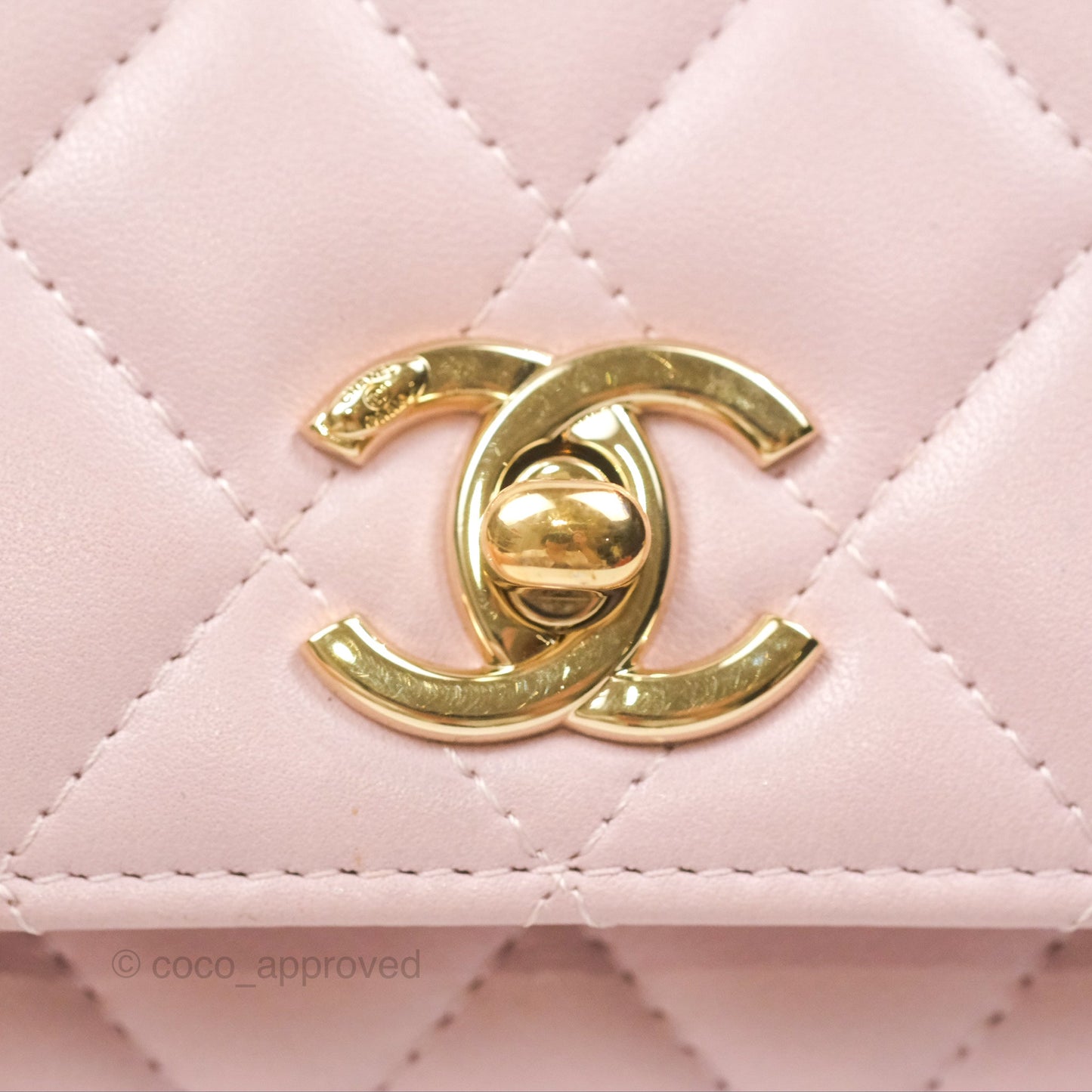 Chanel Mini Quilted Trendy CC Clutch With Chain Lilac Rose Clair Lambskin Gold Hardware