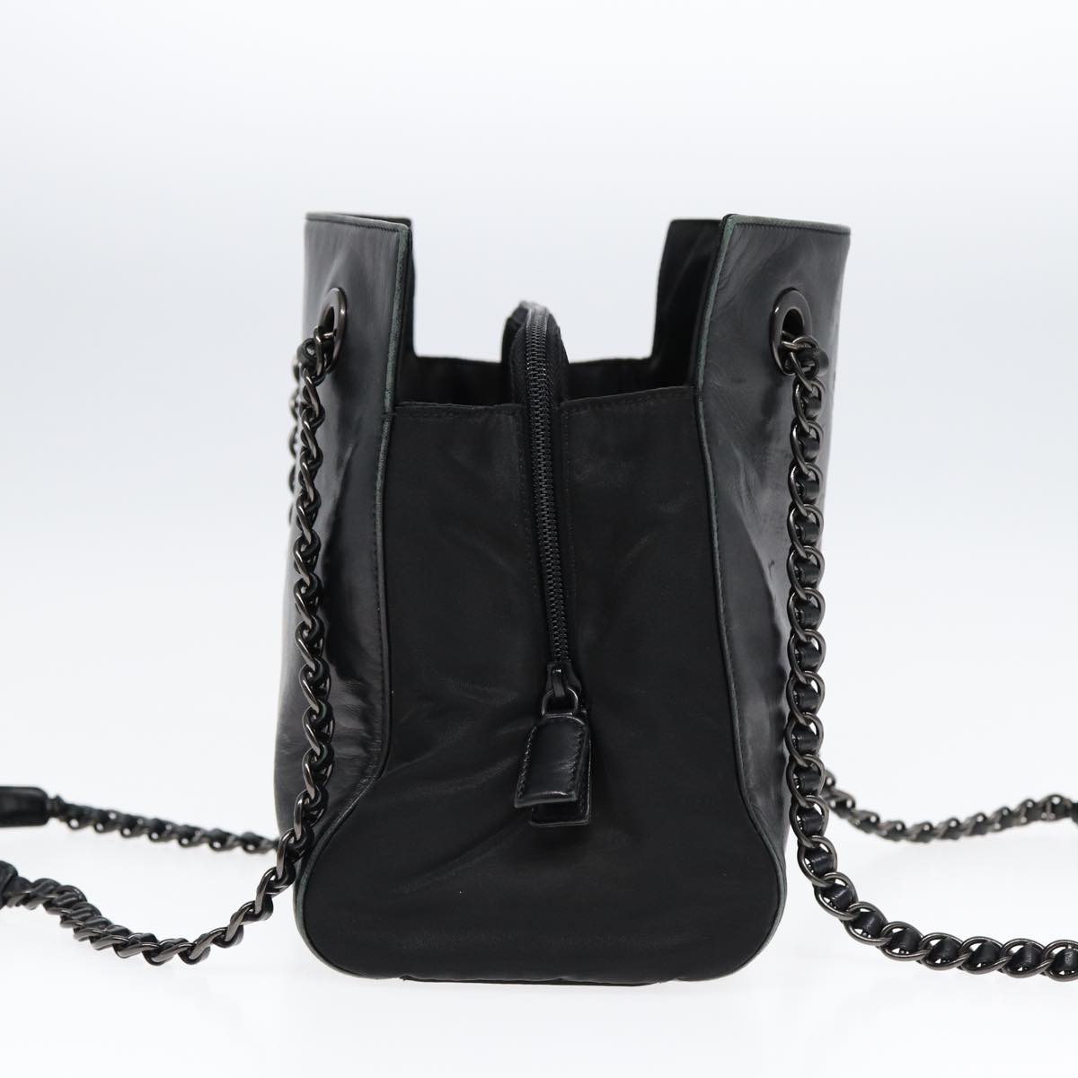 Luxury Prada Chain Shoulder Bag Leather Black Silver  85863