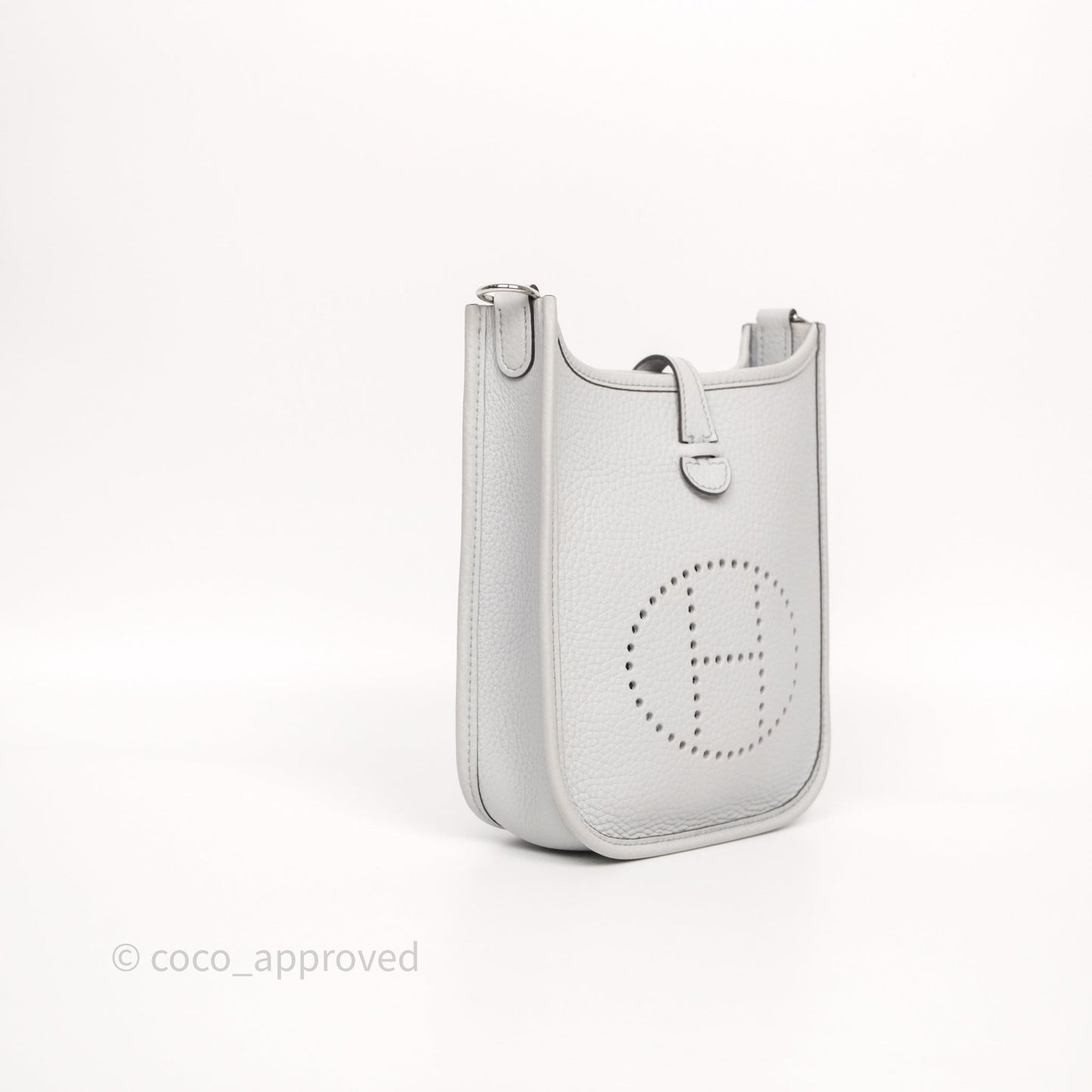 Hermès Mini Evelyne 16 Bleu Pale/Nata 08 Clemence Palladium Hardware
