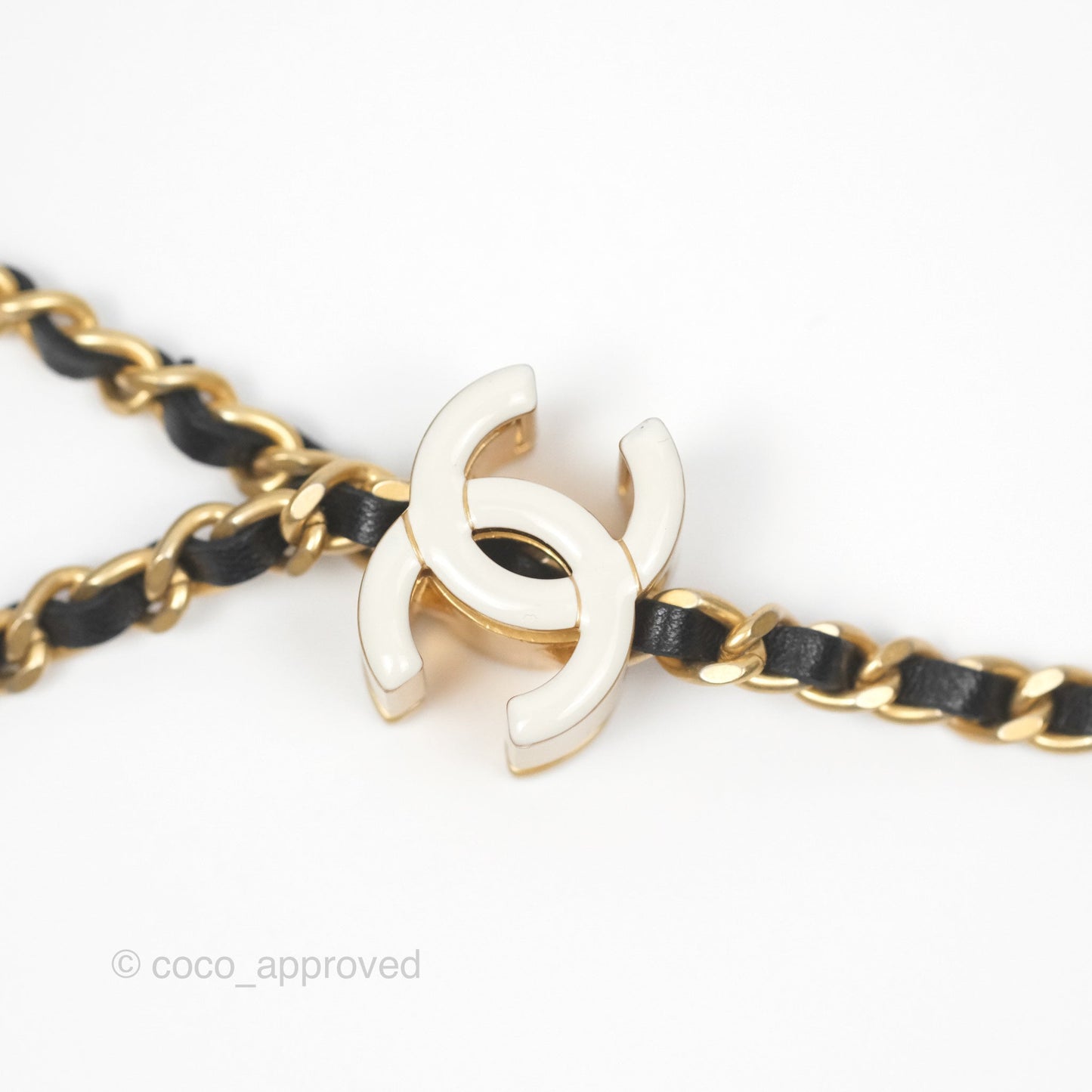 Chanel Quilted WOC Adjustable Chain Black Shiny Lambskin Aged Gold Hardware