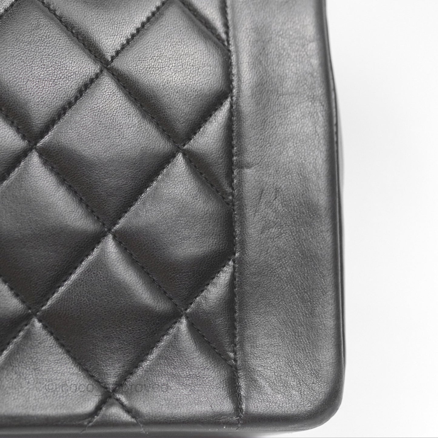 Chanel Vintage Medium Classic Diana Bag Quilted Black Lambskin 24K Gold Hardware