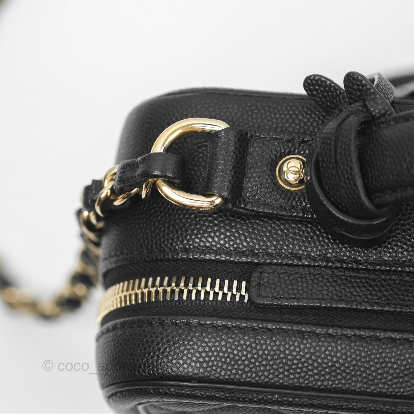 Chanel Quilted Medium CC Filigree Vanity Case Black Caviar Gold Hardware