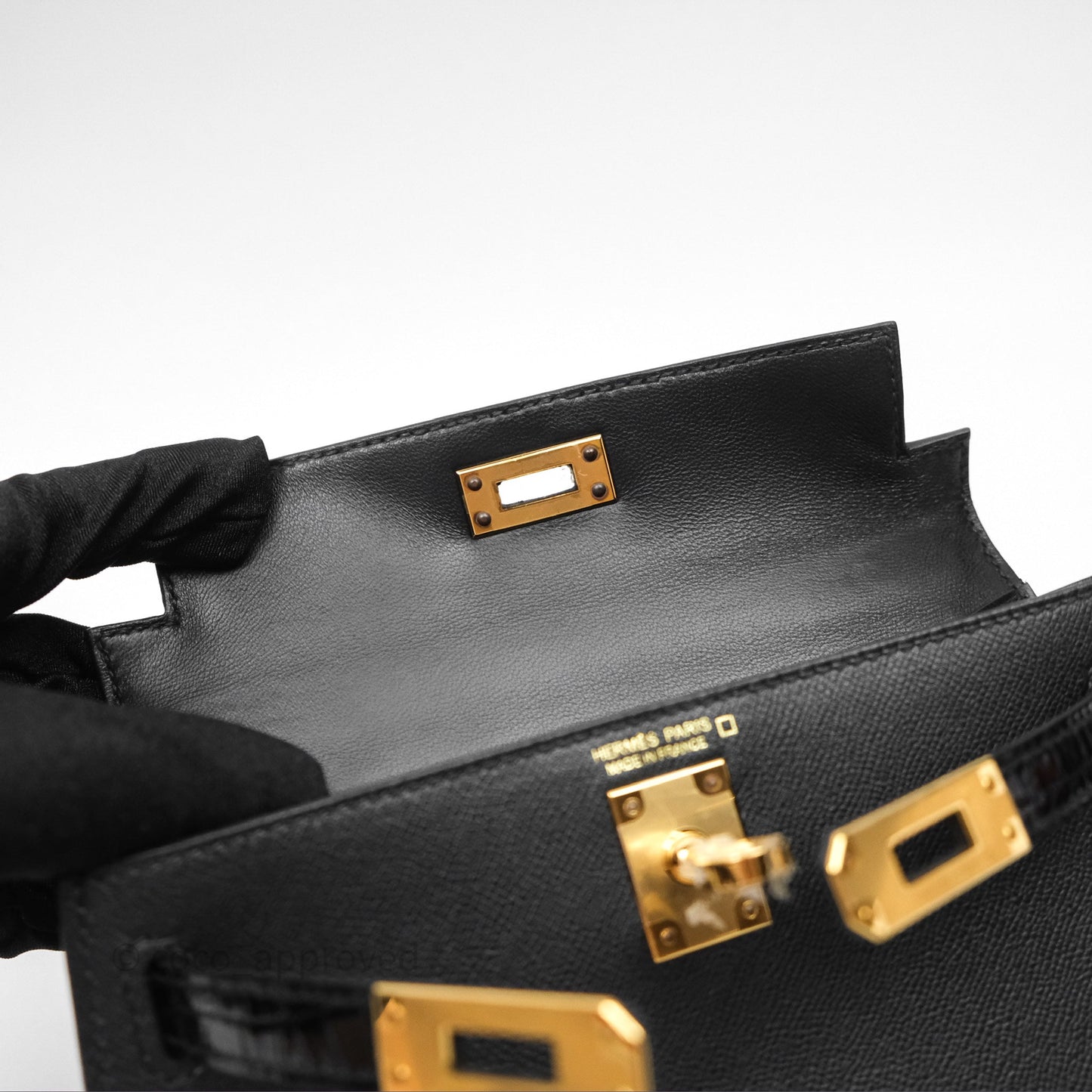 Hermès Mini Kelly II Touch Noir 89 Croc Gold Hardware