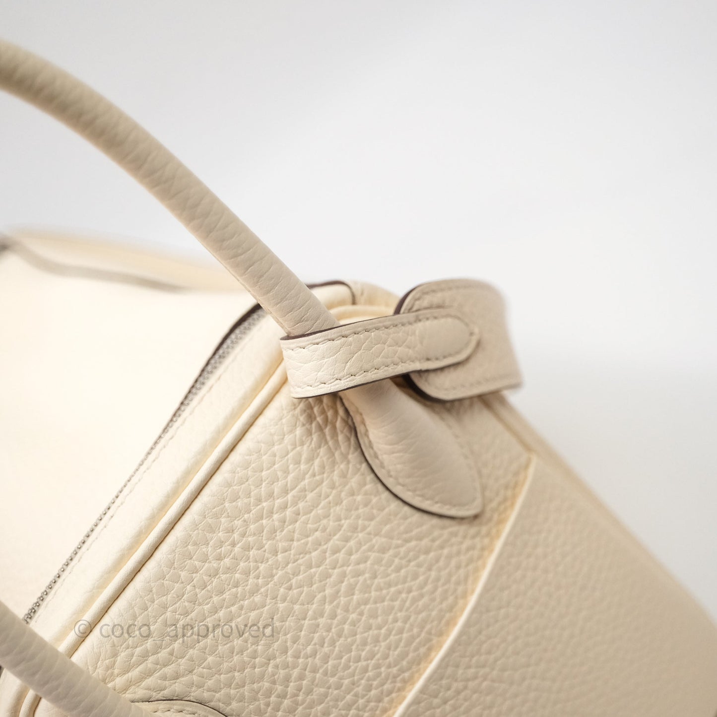 Hermès Lindy 26 Nata I2 Taurillon Clemence Palladium Hardware