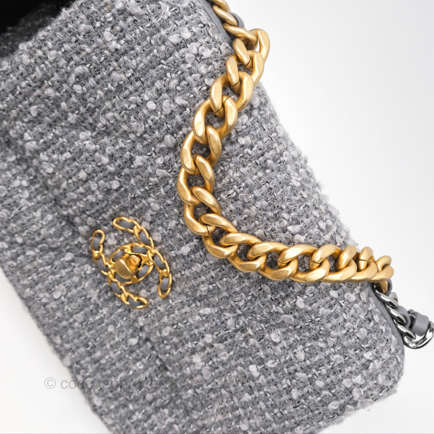 Chanel 19 Small Tweed Grey Mixed Hardware