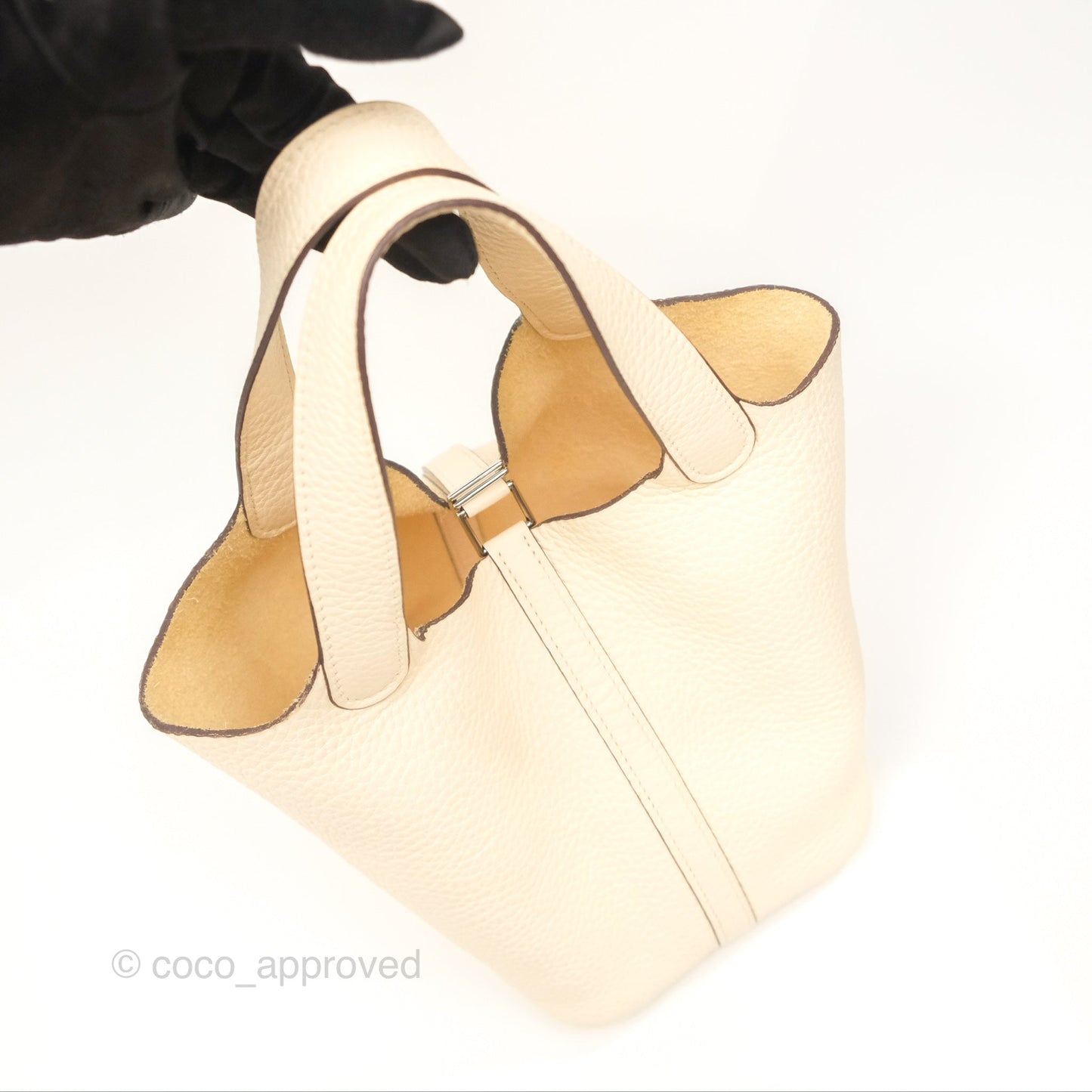 Hermès Picotin Lock 18 Nata I2 Taurillon Clemence Palladium Hardware