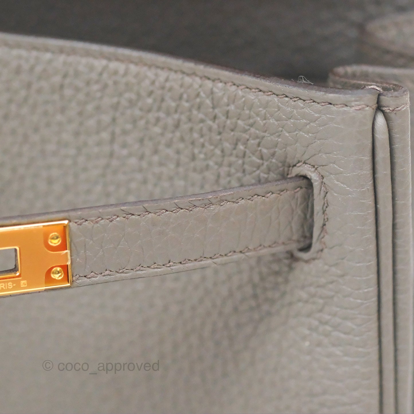 Hermès Kelly 25 Retourne Gris Etain 8F Togo Gold Hardware