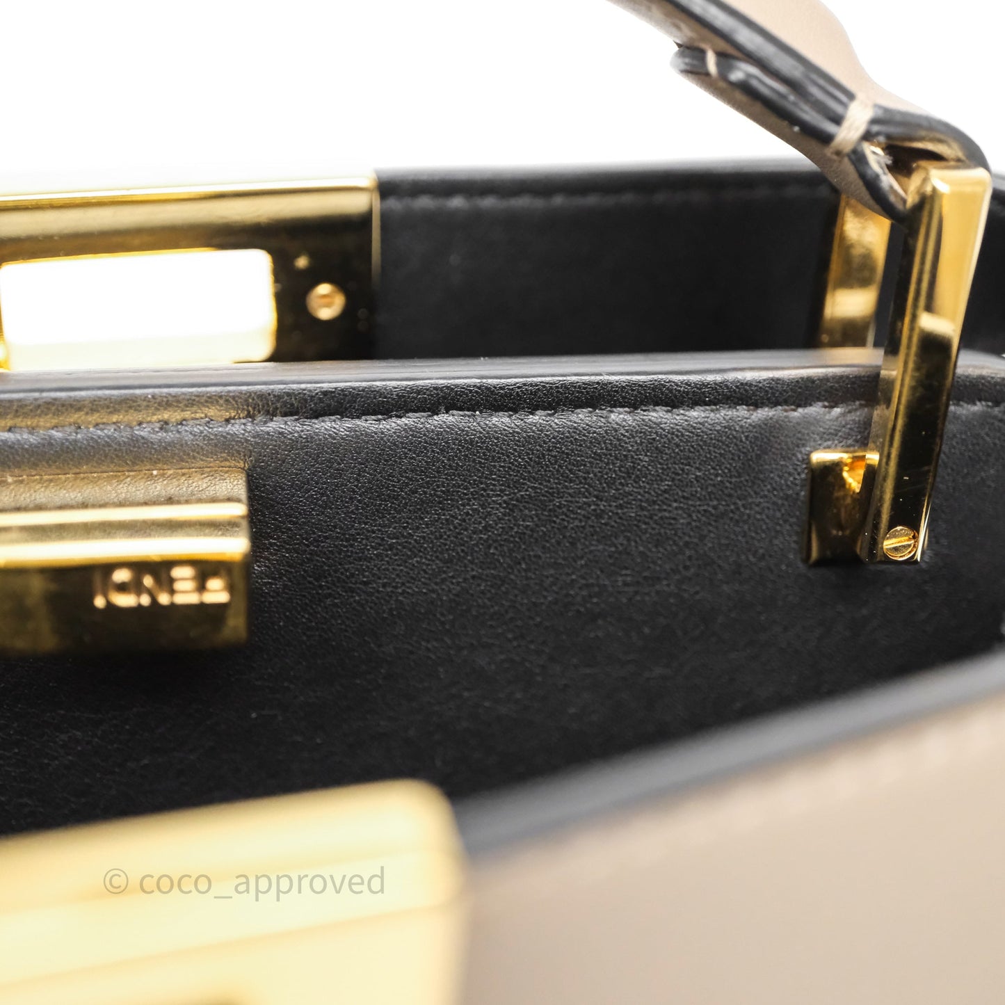 Fendi Peekaboo Iconic Essentially Bag Calfskin Beige