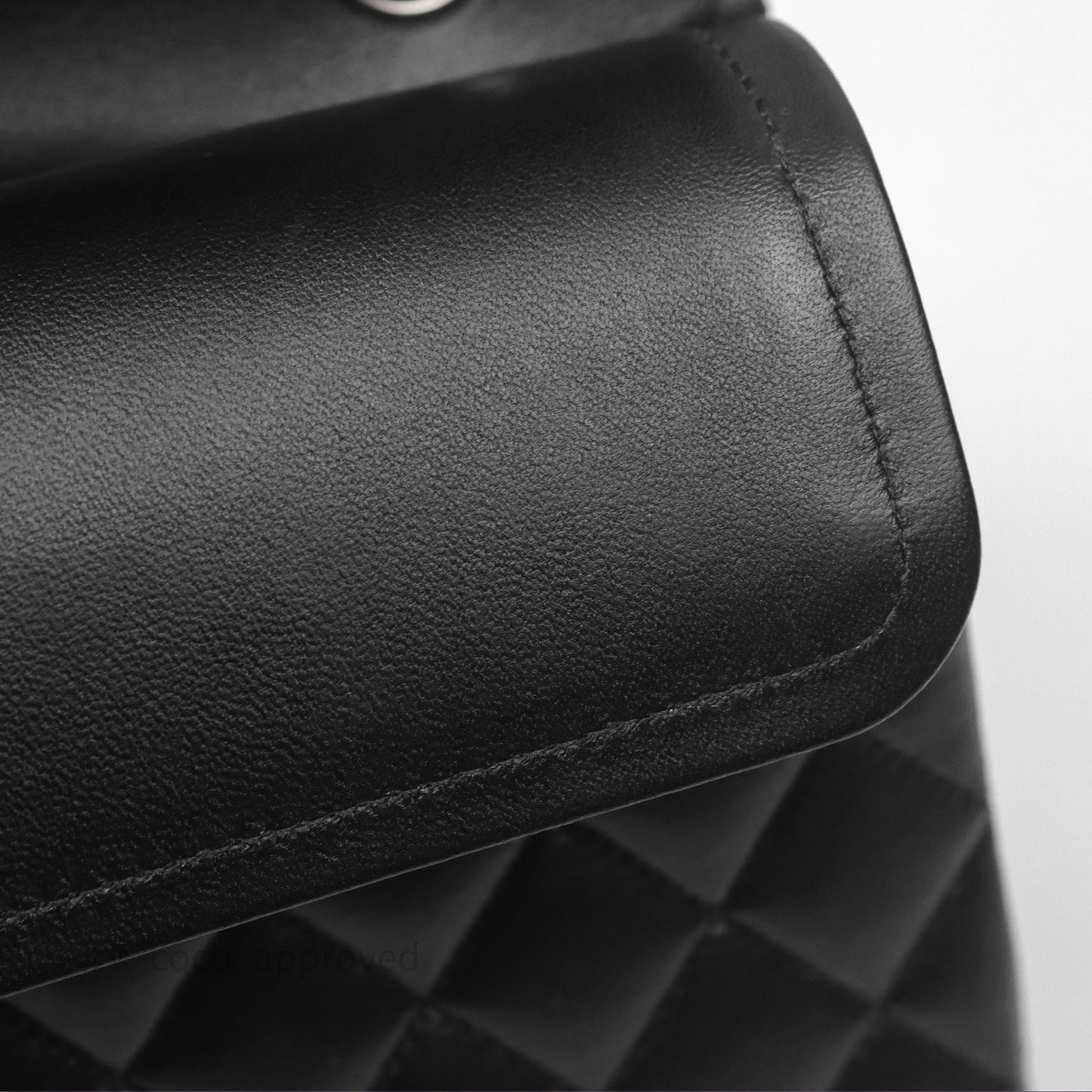 Chanel Classic M/L Medium Flap Quilted Black Lambskin Silver Hardware
