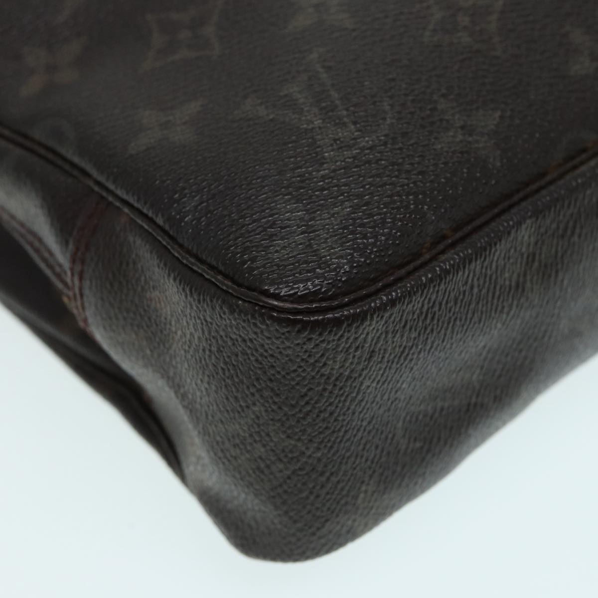 LOUIS VUITTON Monogram Trousse Toilette 23 Clutch Bag M47524 LV 86488