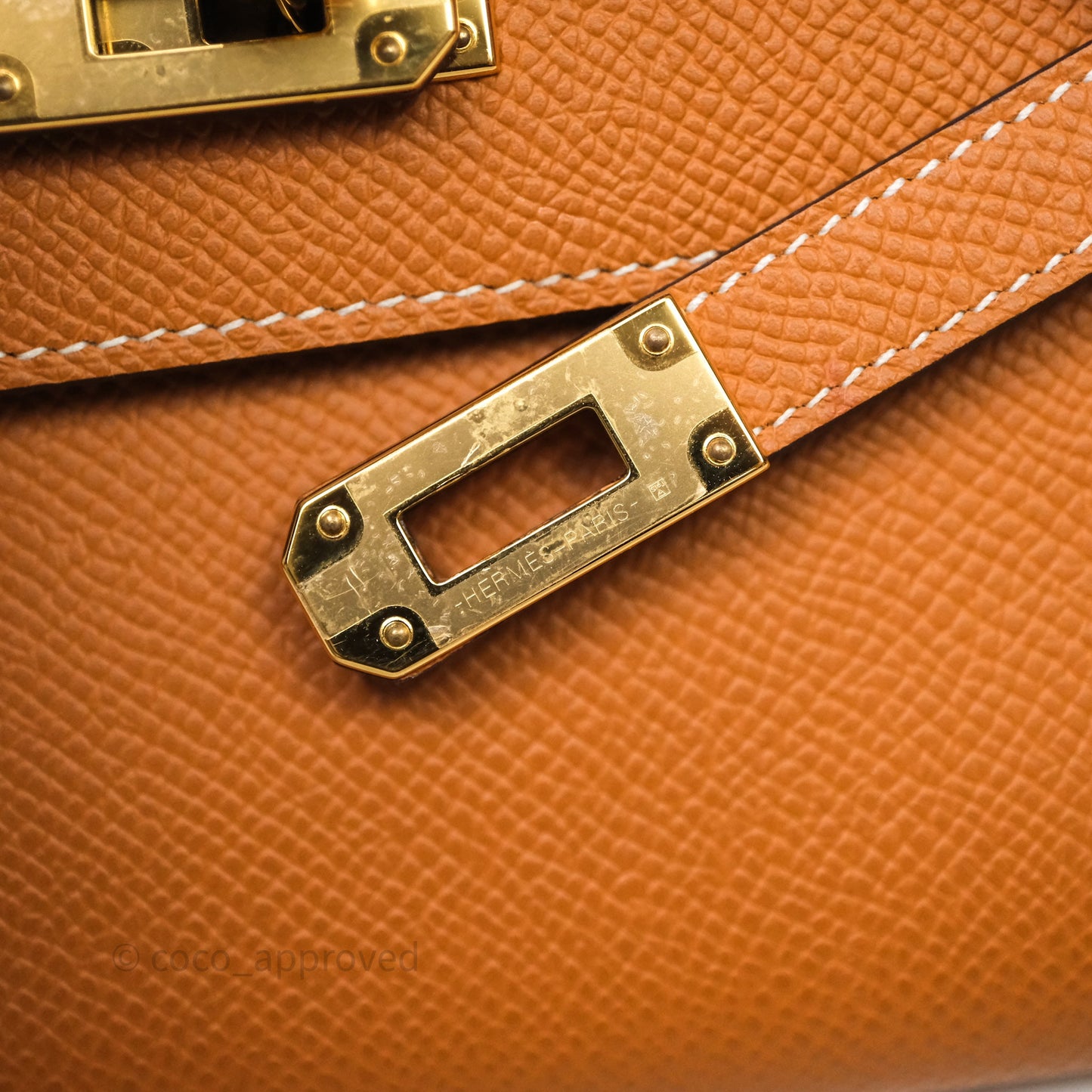 Hermès Kelly To Go Wallet Toffee 1H Epsom Gold Hardware