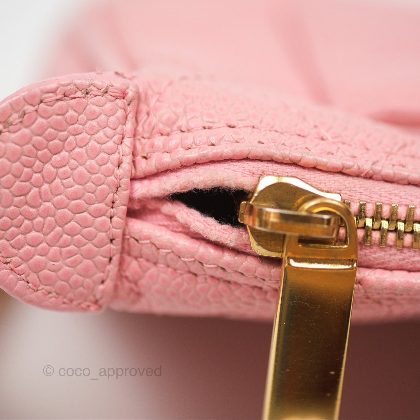 Chanel Vintage CC Quilted Shoulder Bag Pink Caviar Gold Hardware