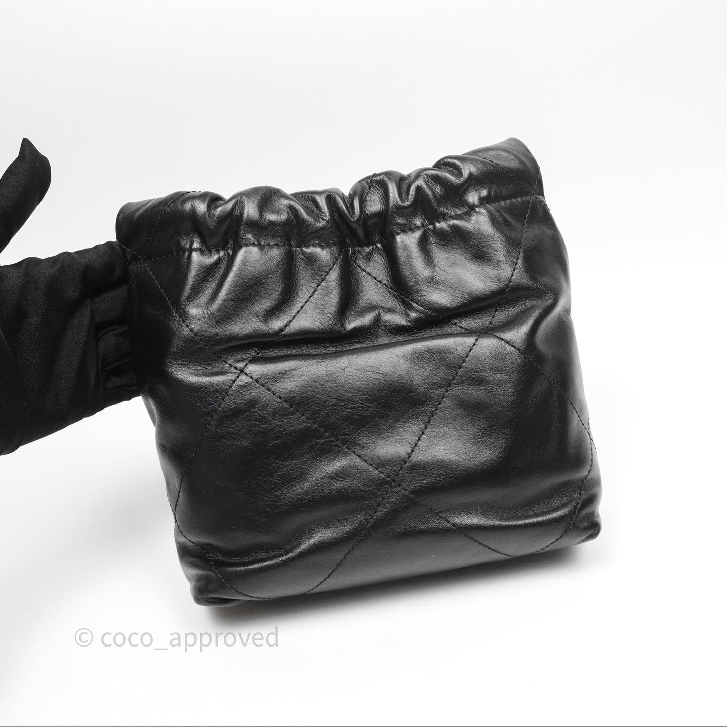 Chanel 22 Mini Bag Black Crumpled Calfskin Aged Gold Hardware
