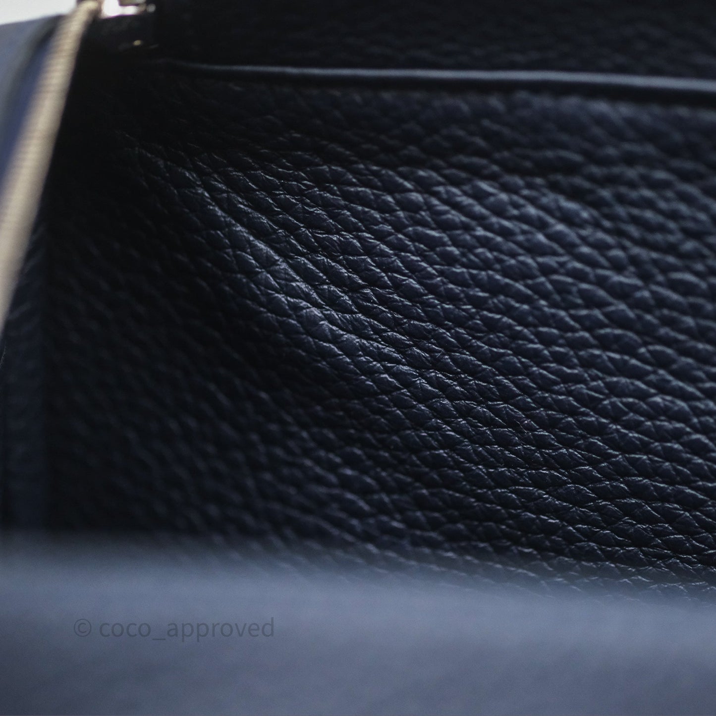 Hermès Lindy 26 Bleu Nuit 2Z Taurillon Clemence Palladium Hardware