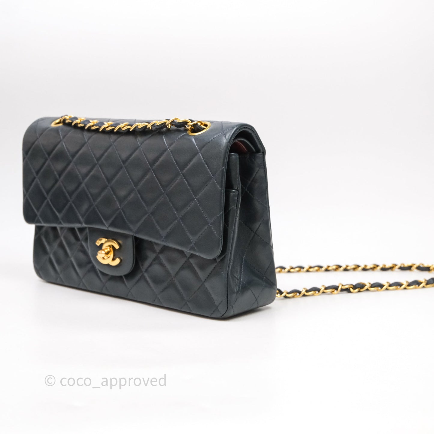 Chanel Vintage M/L Lambskin Medium Double Flap Bag Navy 24K Gold Hardware