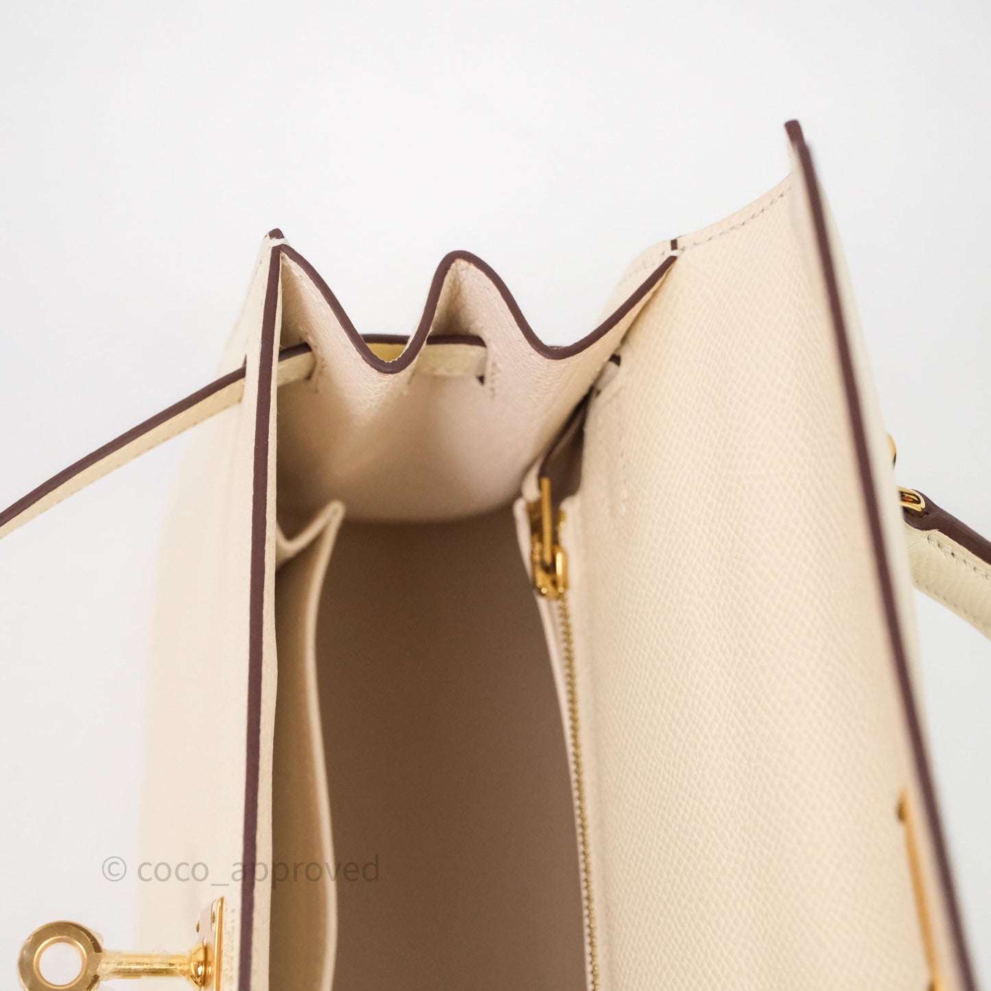 Hermès Kelly 25 Nata I2 Epsom Gold Hardware