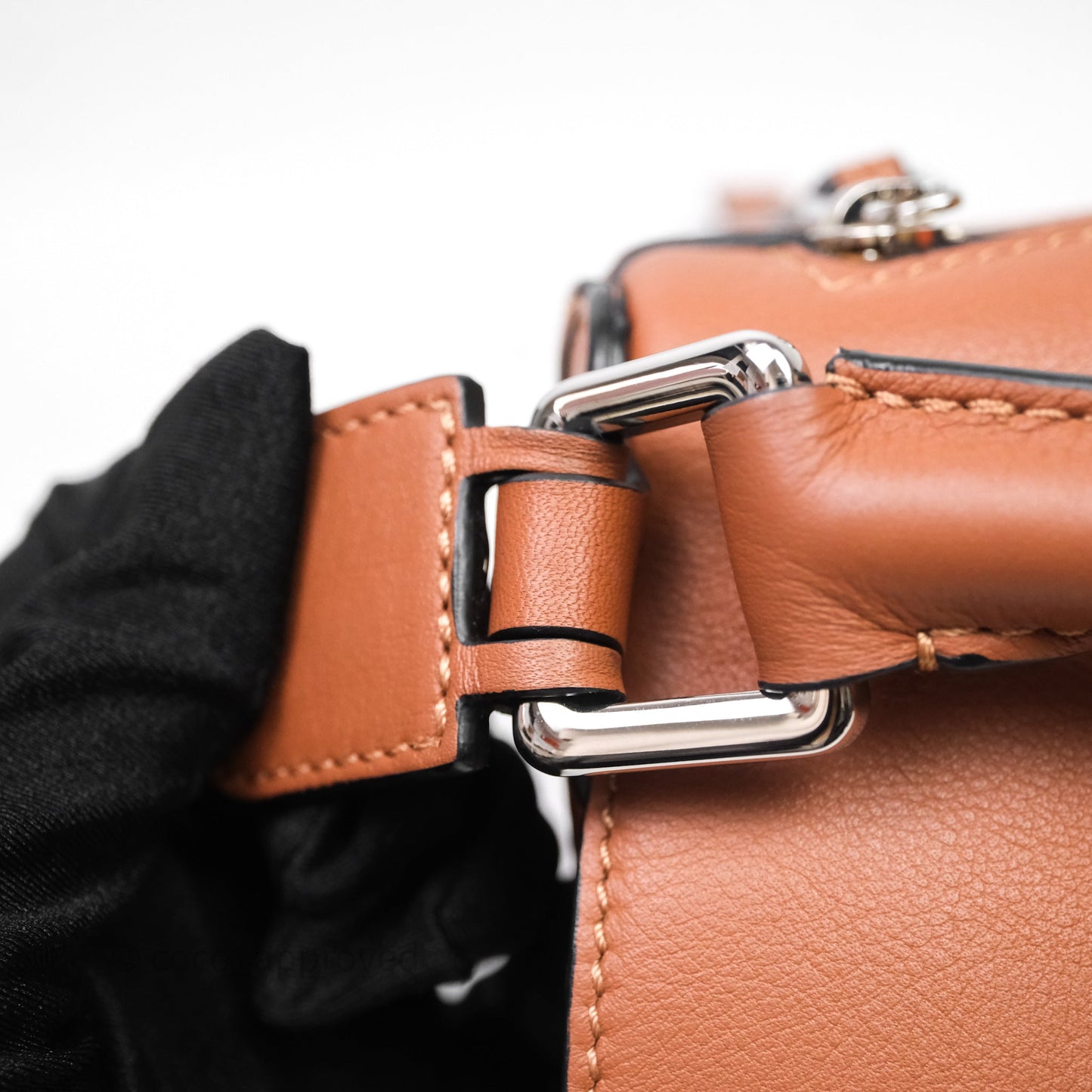 Loewe Small Puzzle Bag Tan Calfskin Gold Hardware