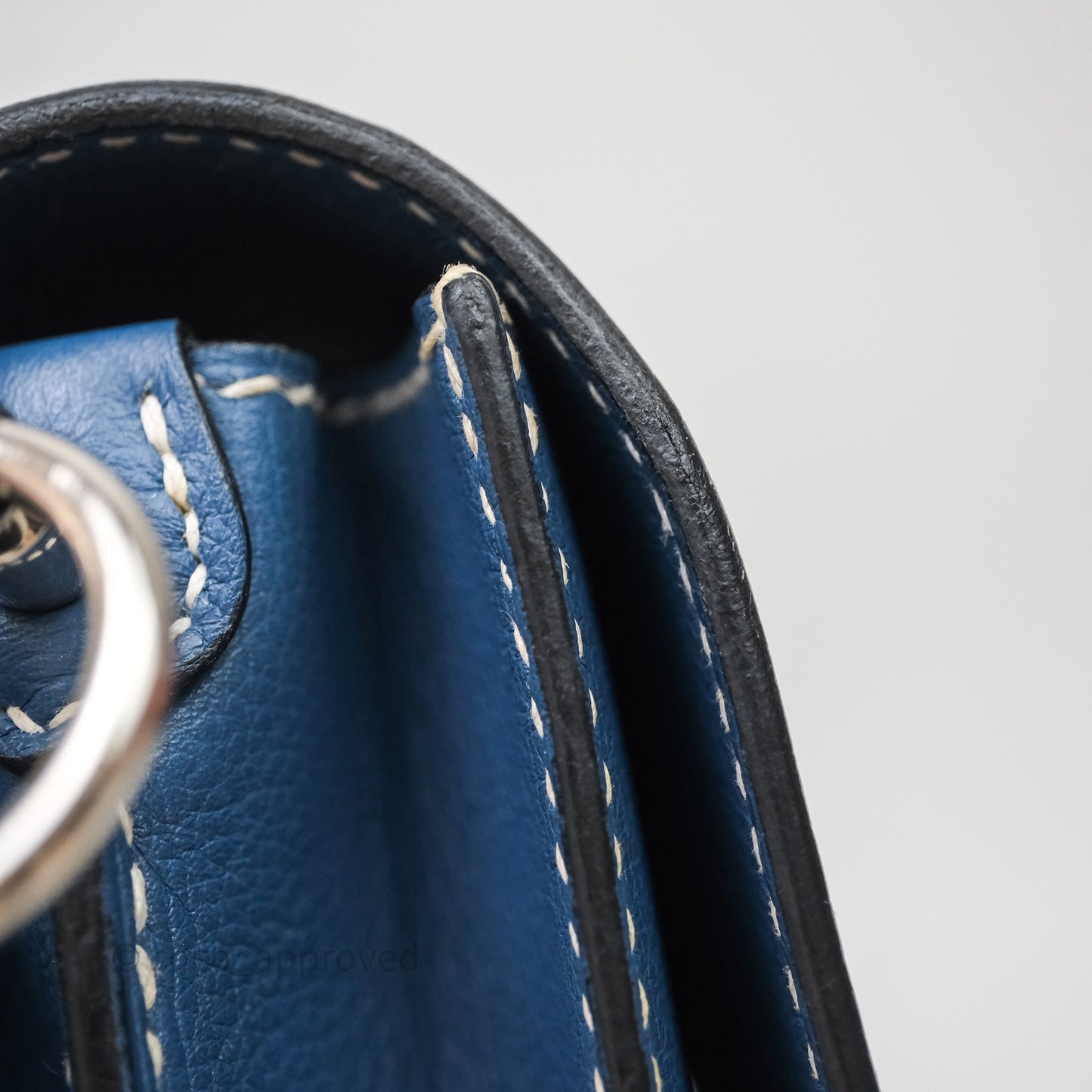 Hermès Roulis 23 Blue Evercolor Palladium Hardware
