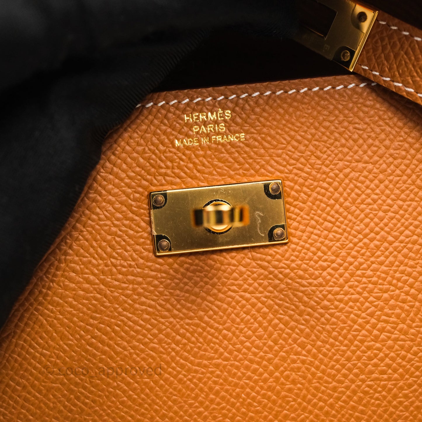 Hermès Kelly To Go Wallet Gold 37 Epsom Gold Hardware