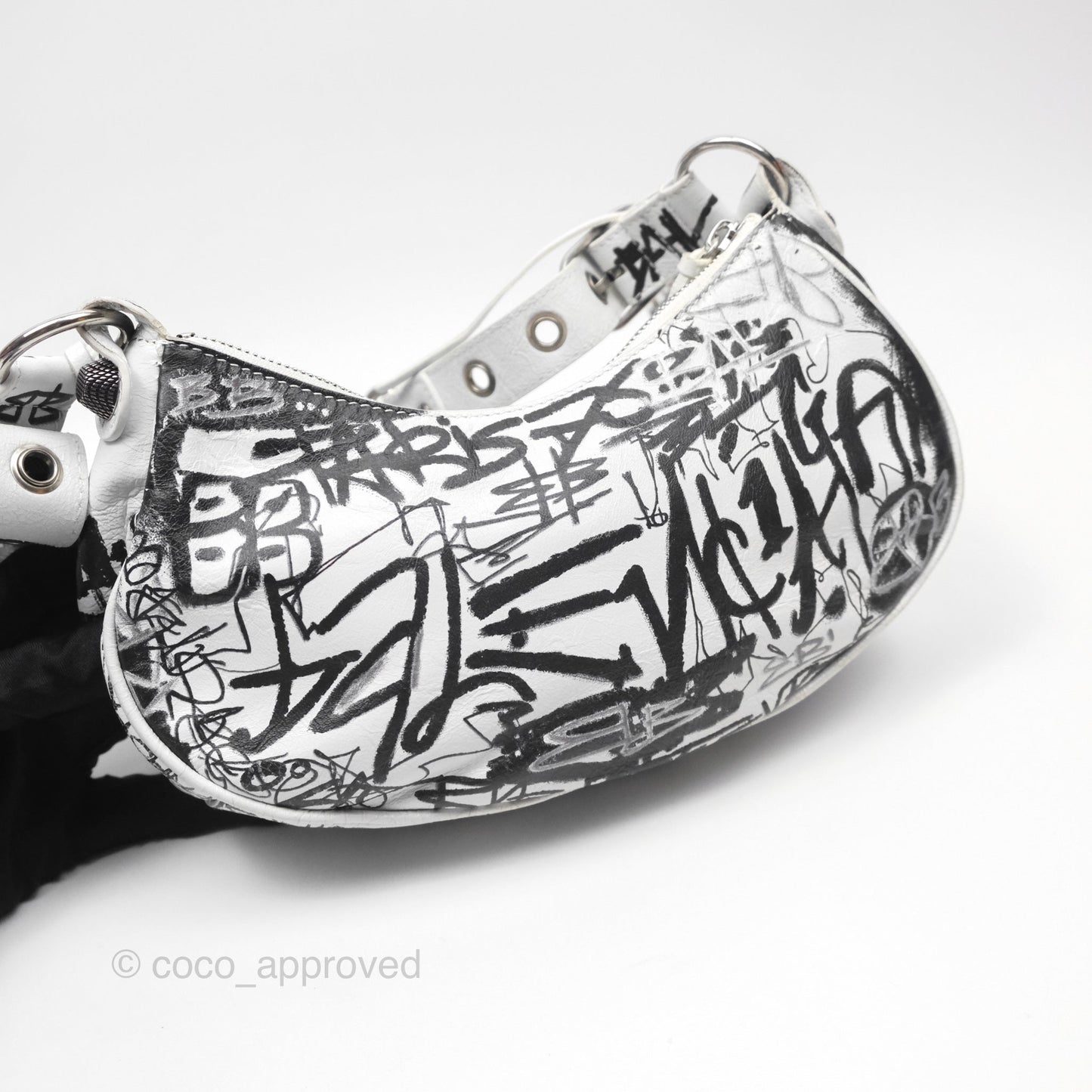 Balenciaga XS Graffiti Le Cagole Shoulder Bag White Black