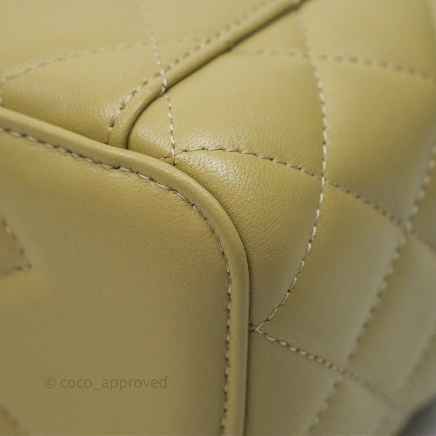 Chanel Top Handle Vanity with Chain Olive Green Lambskin Aged Gold Hardware
