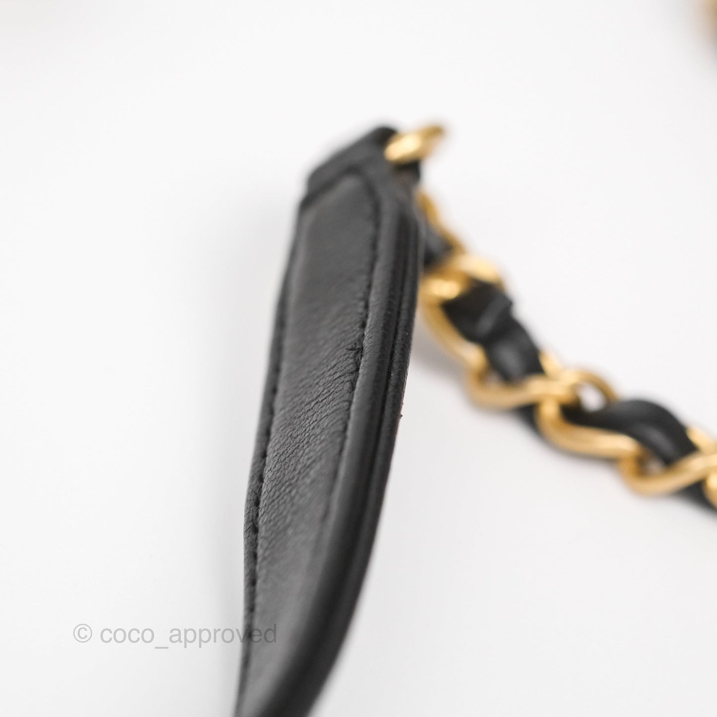 Chanel Small Chic Pearls Flap Quilted Black Goatskin Aged Gold Hardware