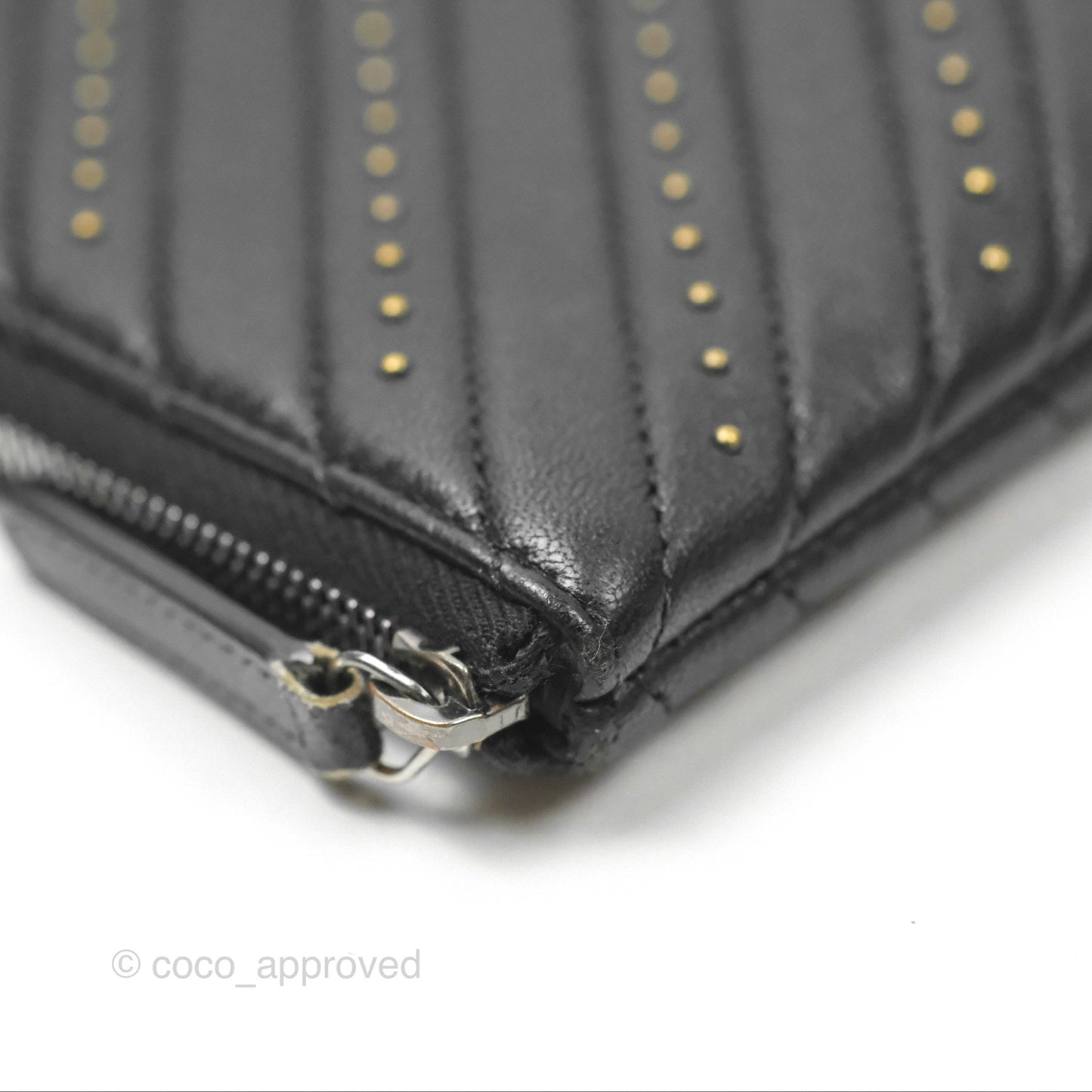 Chanel Large O Case Chevron Studded Black Calfskin Reissue Ruthenium Hardware