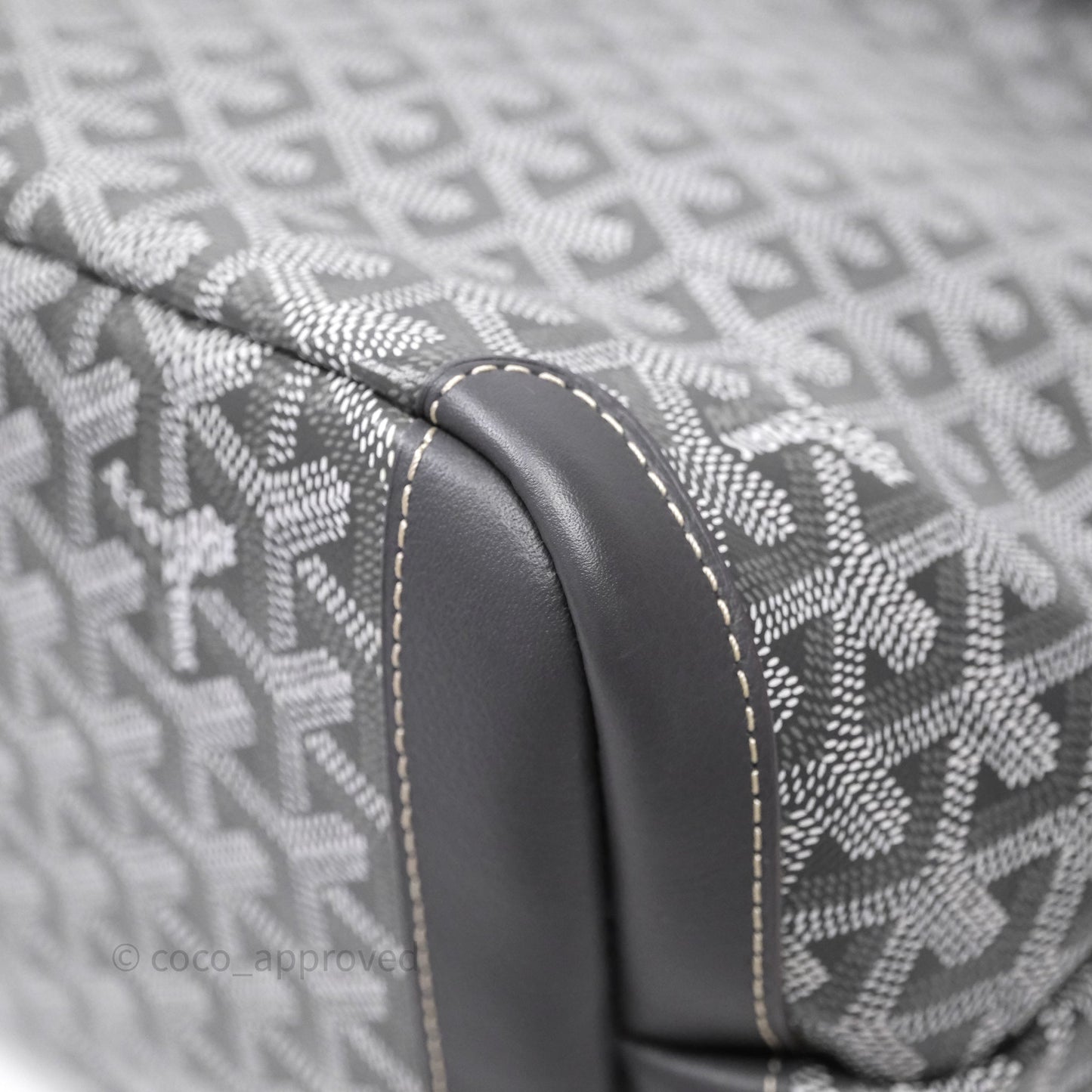 Goyard Artois Tote MM Goyardine Canvas⁣⁣⁣⁣⁣⁣⁣⁣⁣⁣⁣⁣⁣⁣⁣⁣⁣⁣⁣⁣ Grey