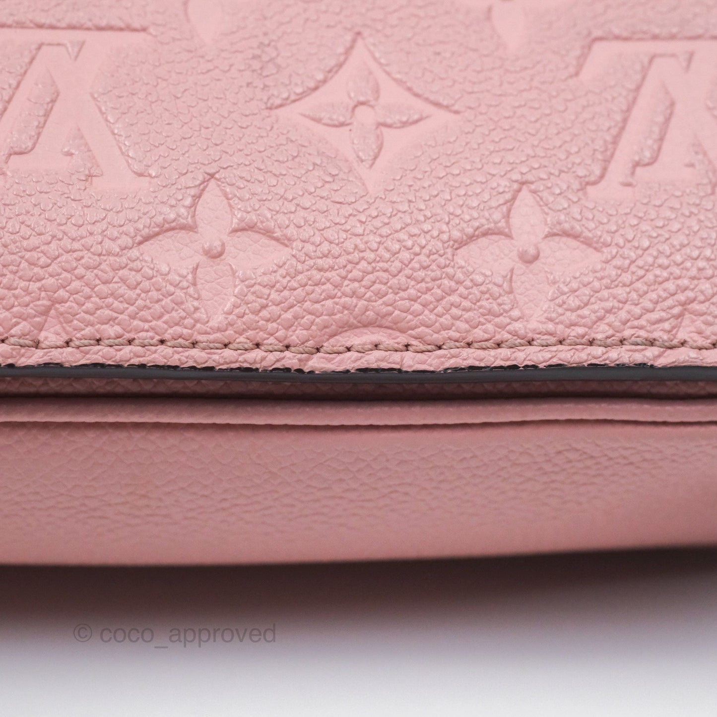 Louis Vuitton Empreinte Pochette Metis Rose Poudre