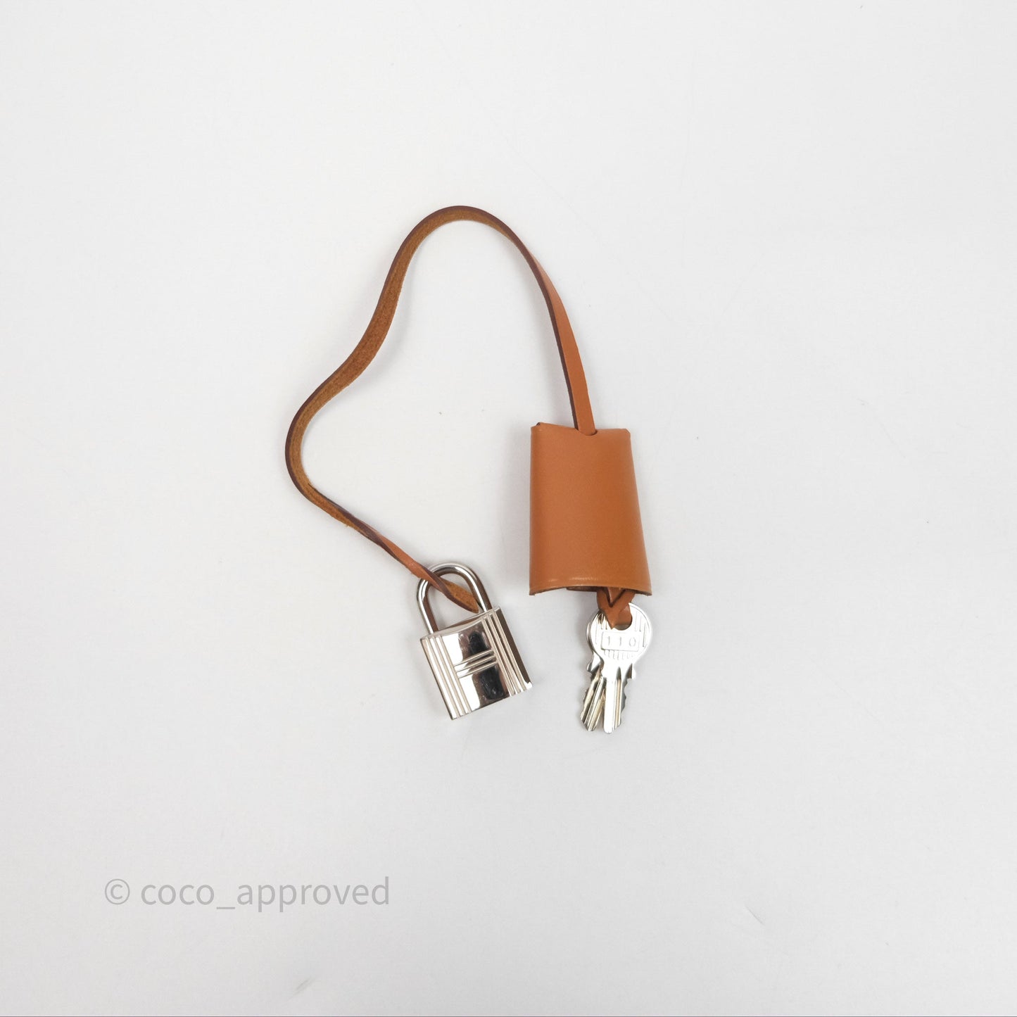 Hermès Herbag Zip 31 Red/Natural Canvas Palladium Hardware