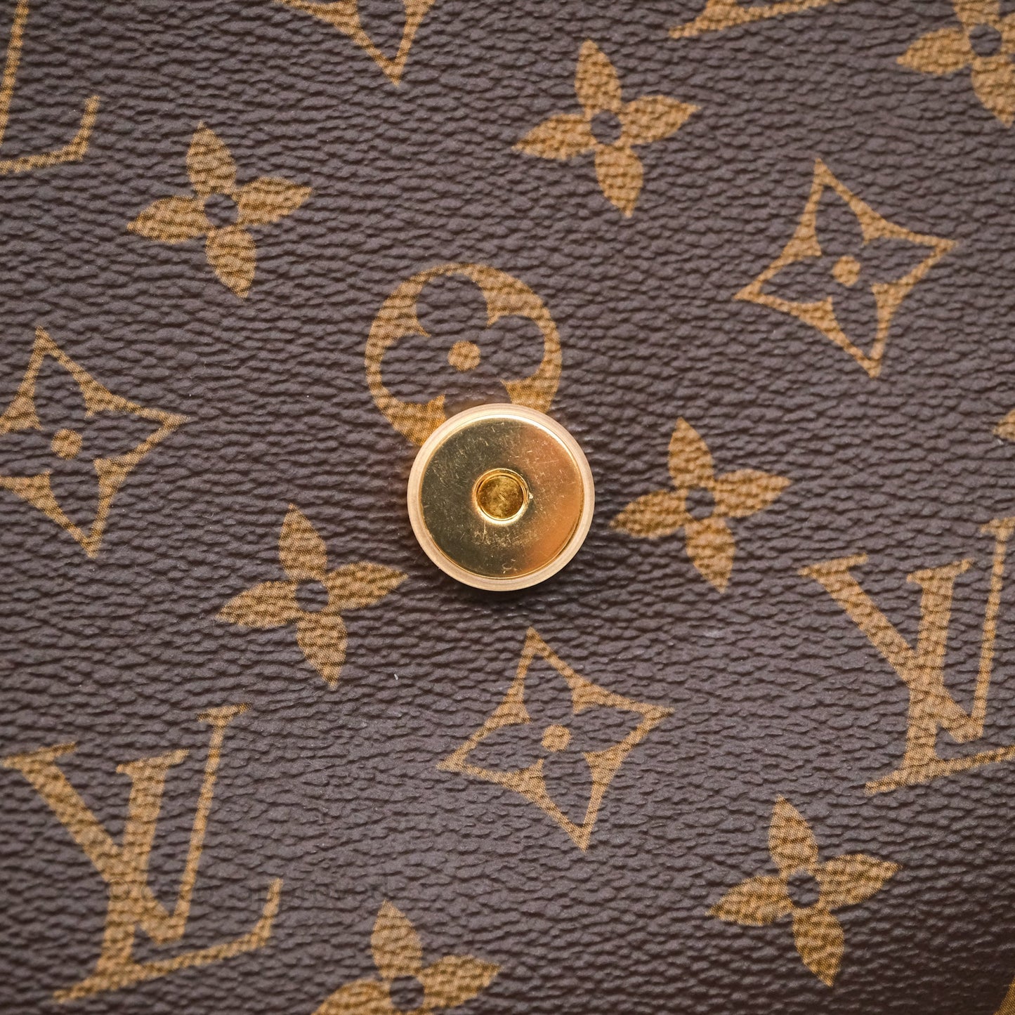 Louis Vuitton Monogram Locky BB Caramel
