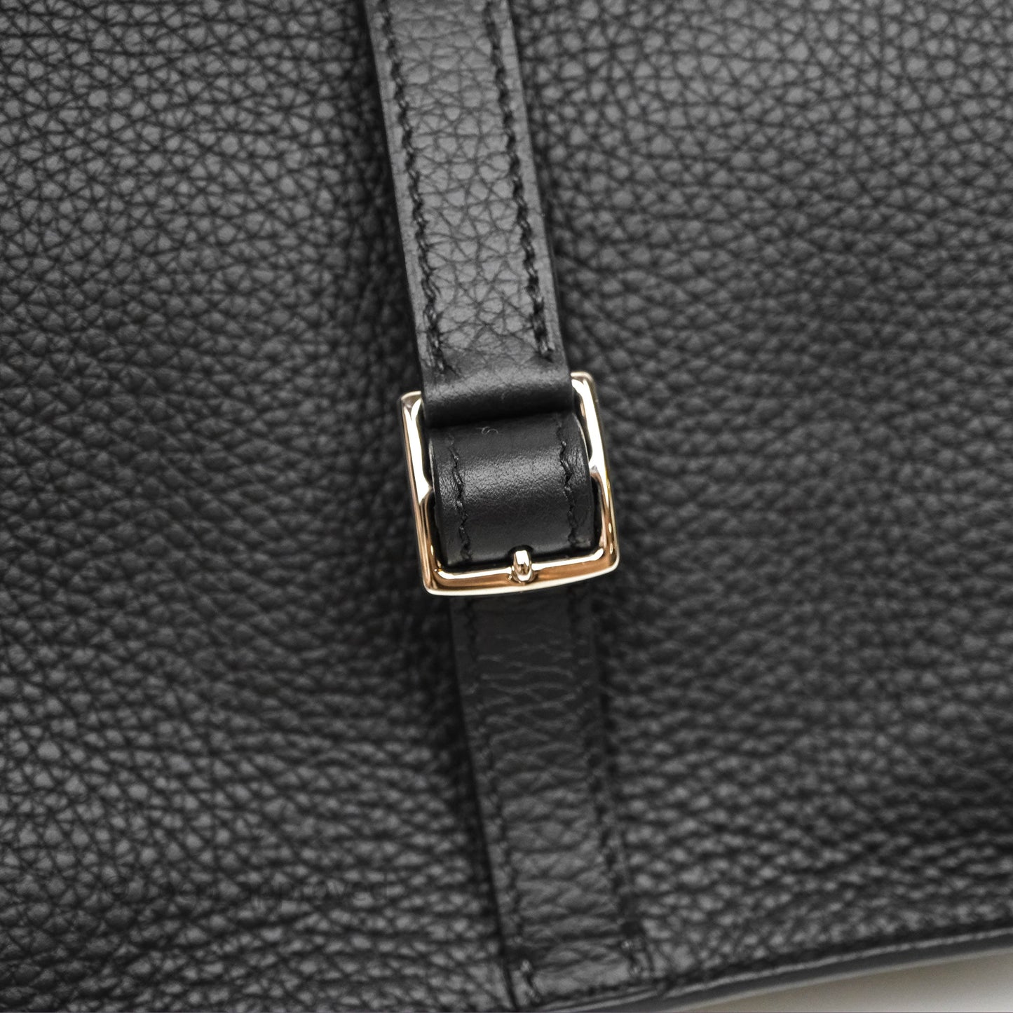 Hermès Halzan 25 Black Noir 89 Clemence Palladium Hardware