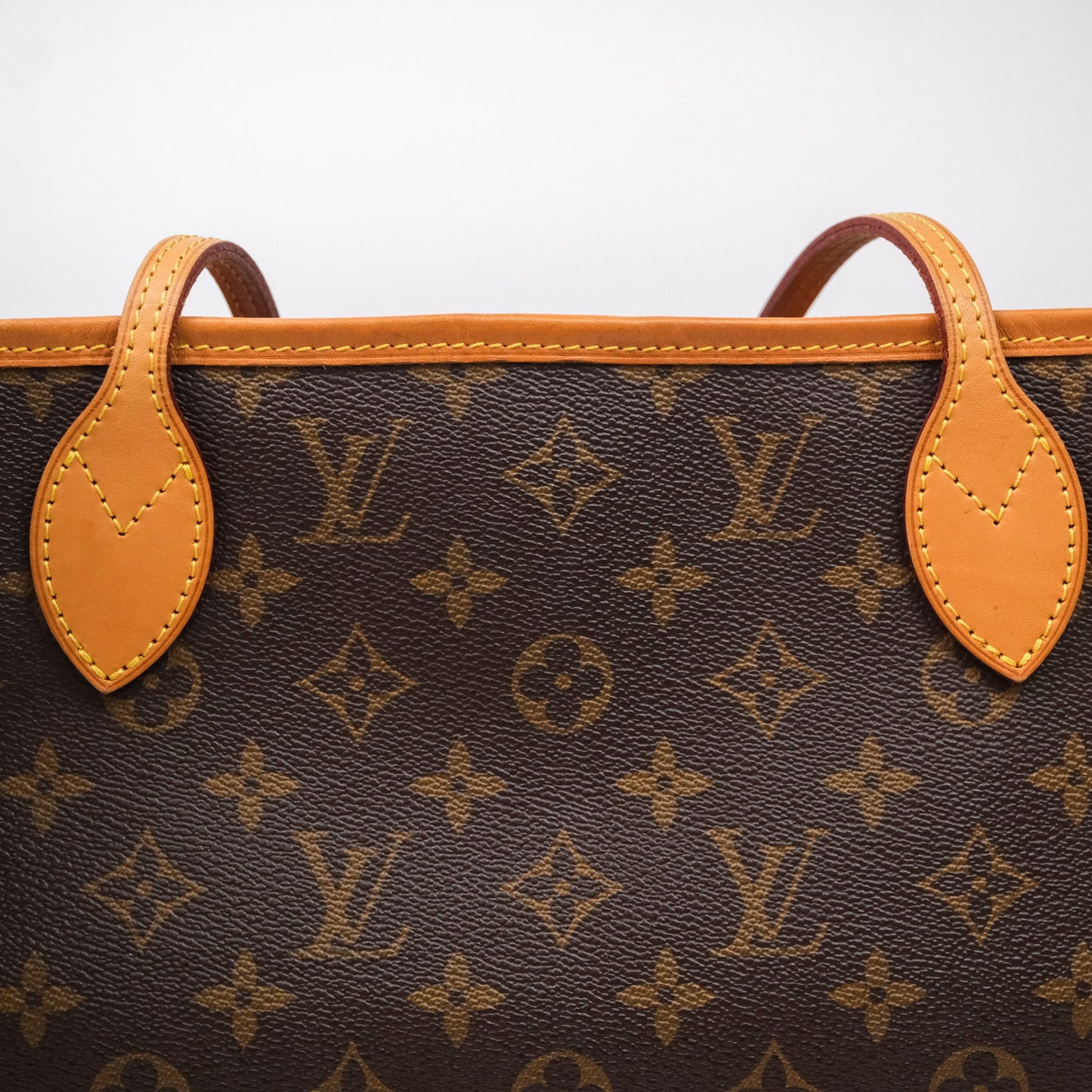Louis Vuitton Neverfull MM Tote Bag Monogram Canvas