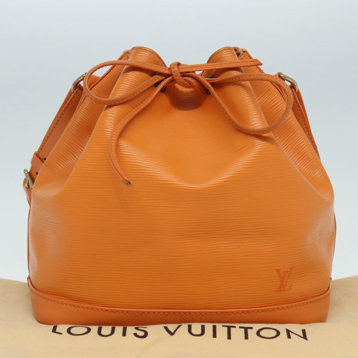 LOUIS VUITTON Epi Petit Noe Shoulder Bag Orange Mandarin M5901H LV 87364