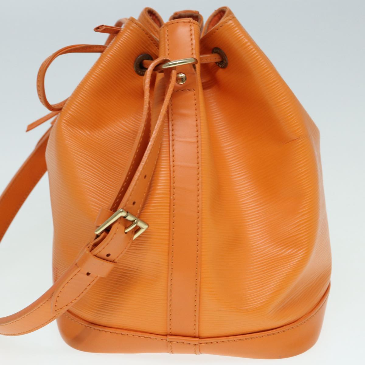 LOUIS VUITTON Epi Petit Noe Shoulder Bag Orange Mandarin M5901H LV 87364