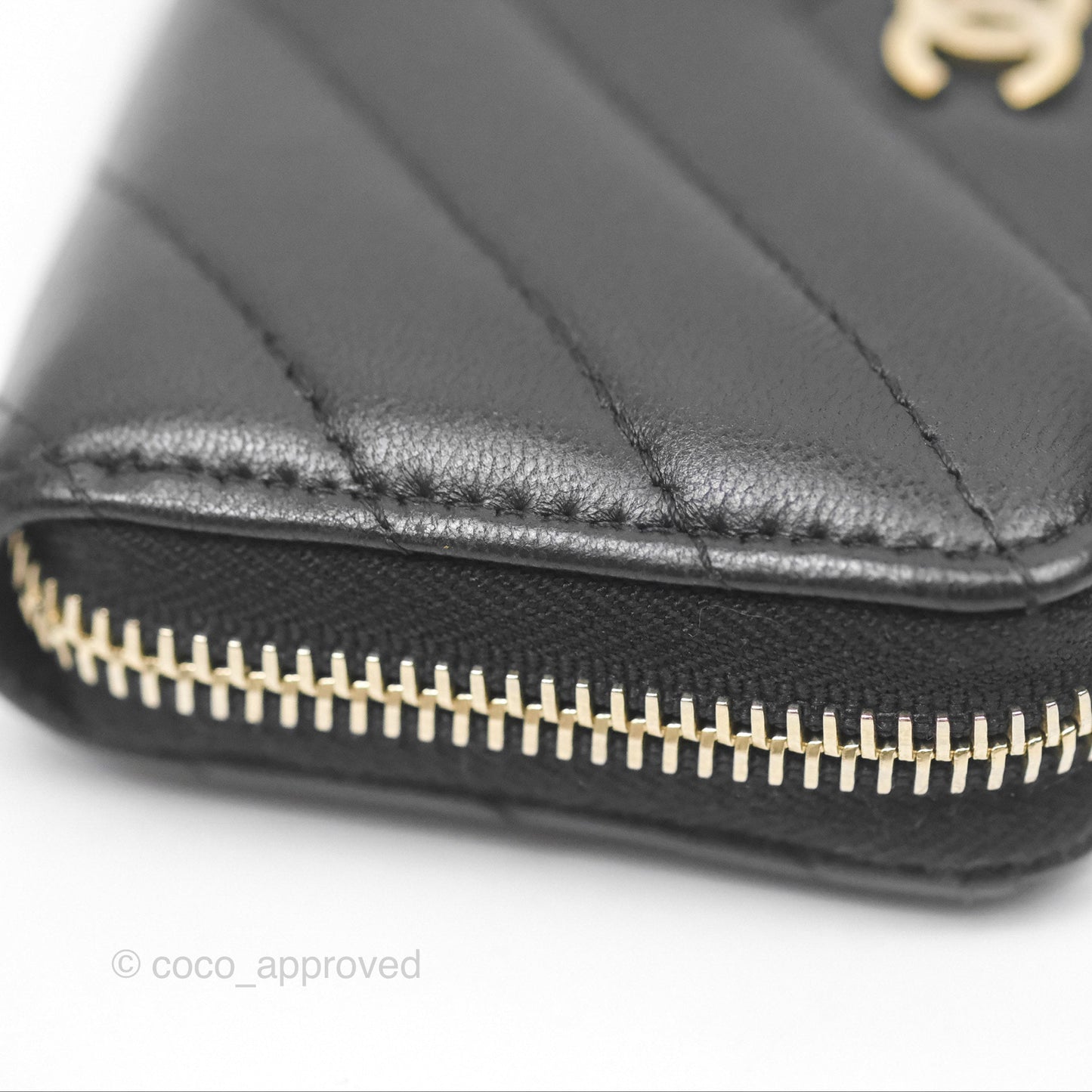 Chanel Chevron Zipped Coin Purse Black Lambskin Gold Hardware