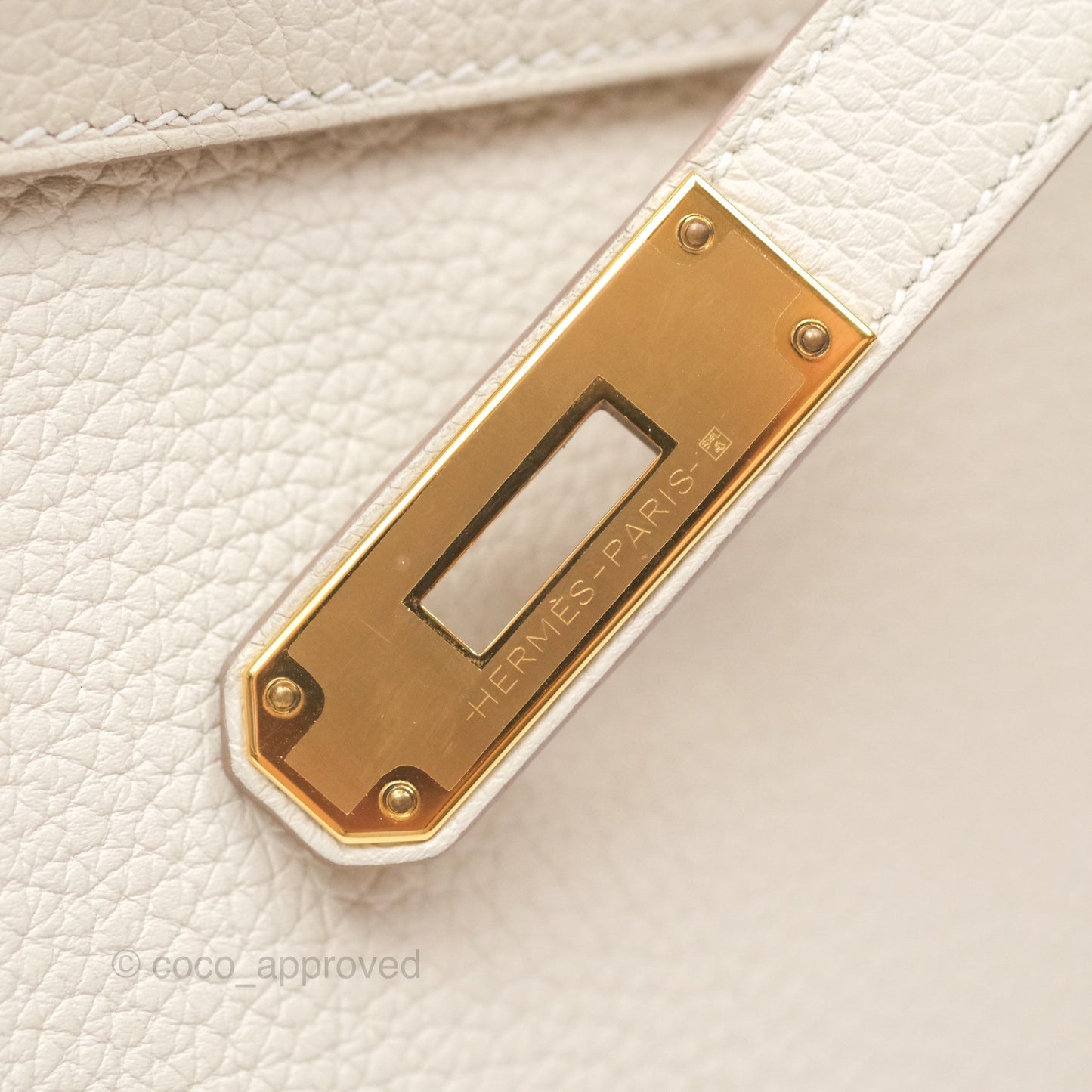 Hermès Kelly 28 Retourn Craie 10 Togo Gold Hardware