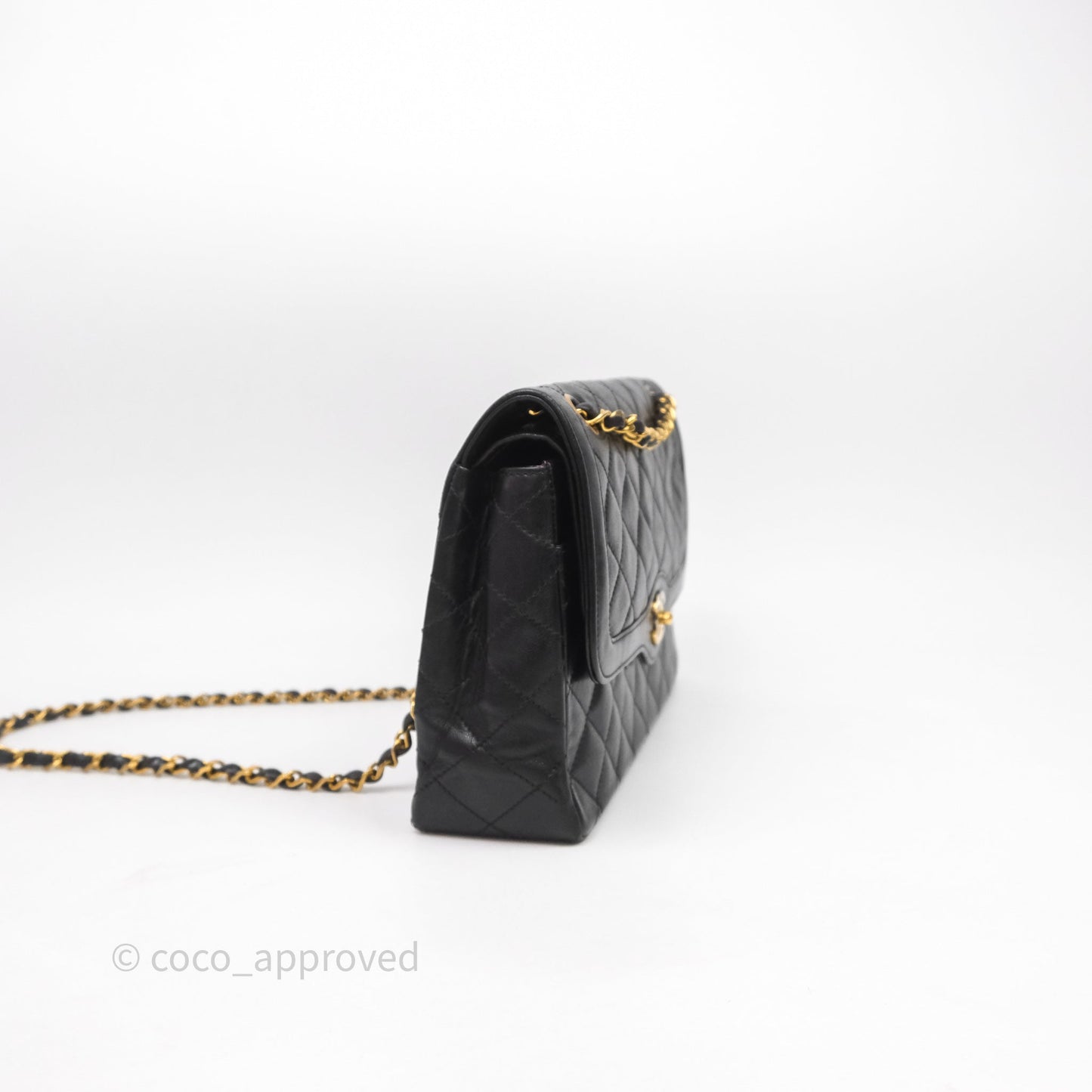 Chanel Quilted Vintage Flap Bag Lambskin Black 24K Gold Hardware