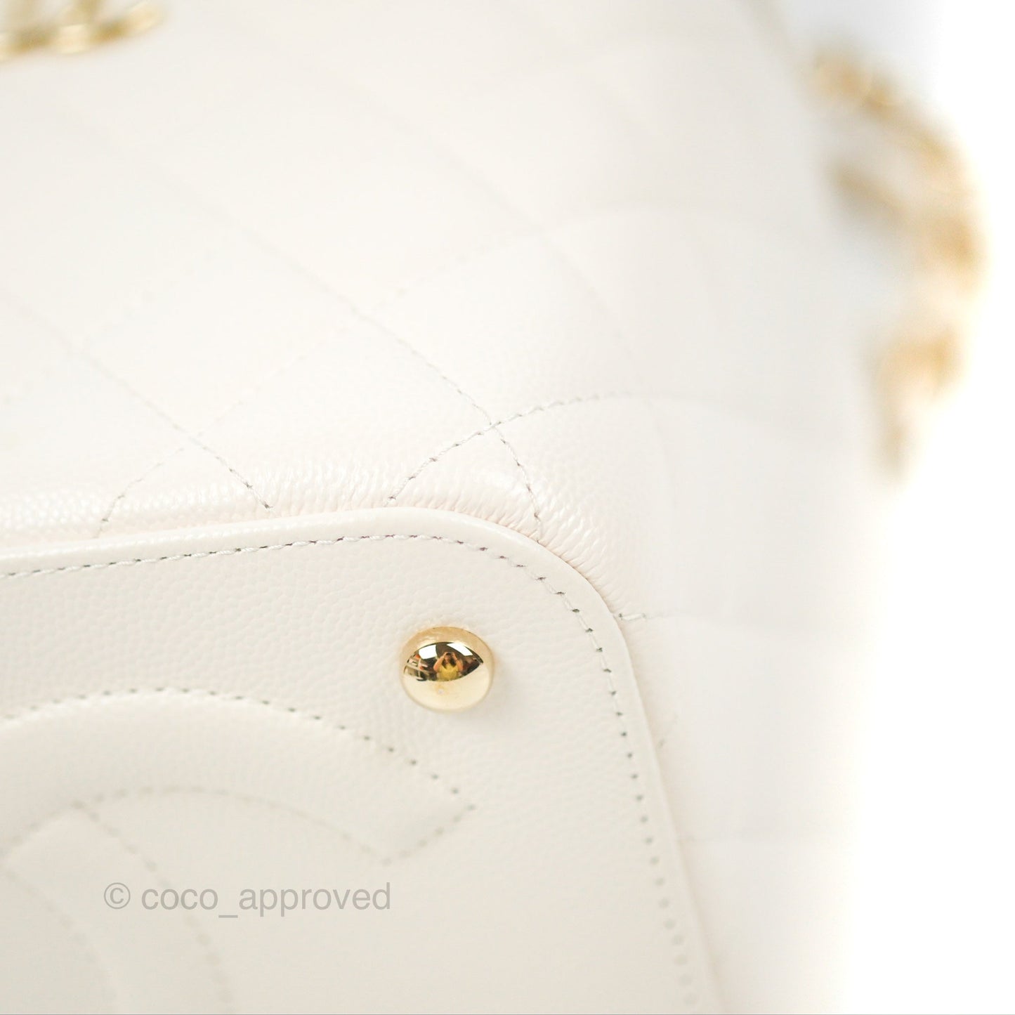 Chanel Quilted Top Handle Vanity Case White Caviar Gold Hardware