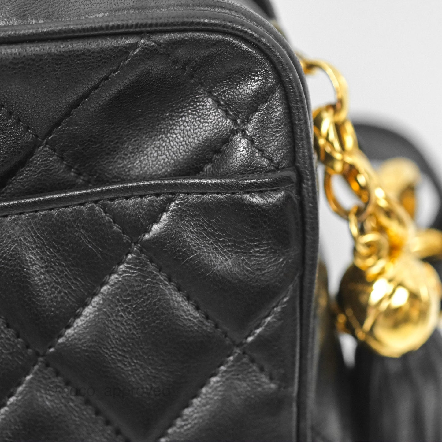 Chanel Vintage Quilted Shoulder Bag Black Lambskin Gold Hardware