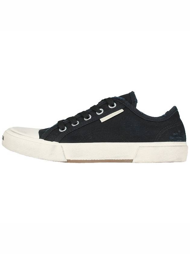 Luxury Balenciaga Paris Low Top Sneakers Black