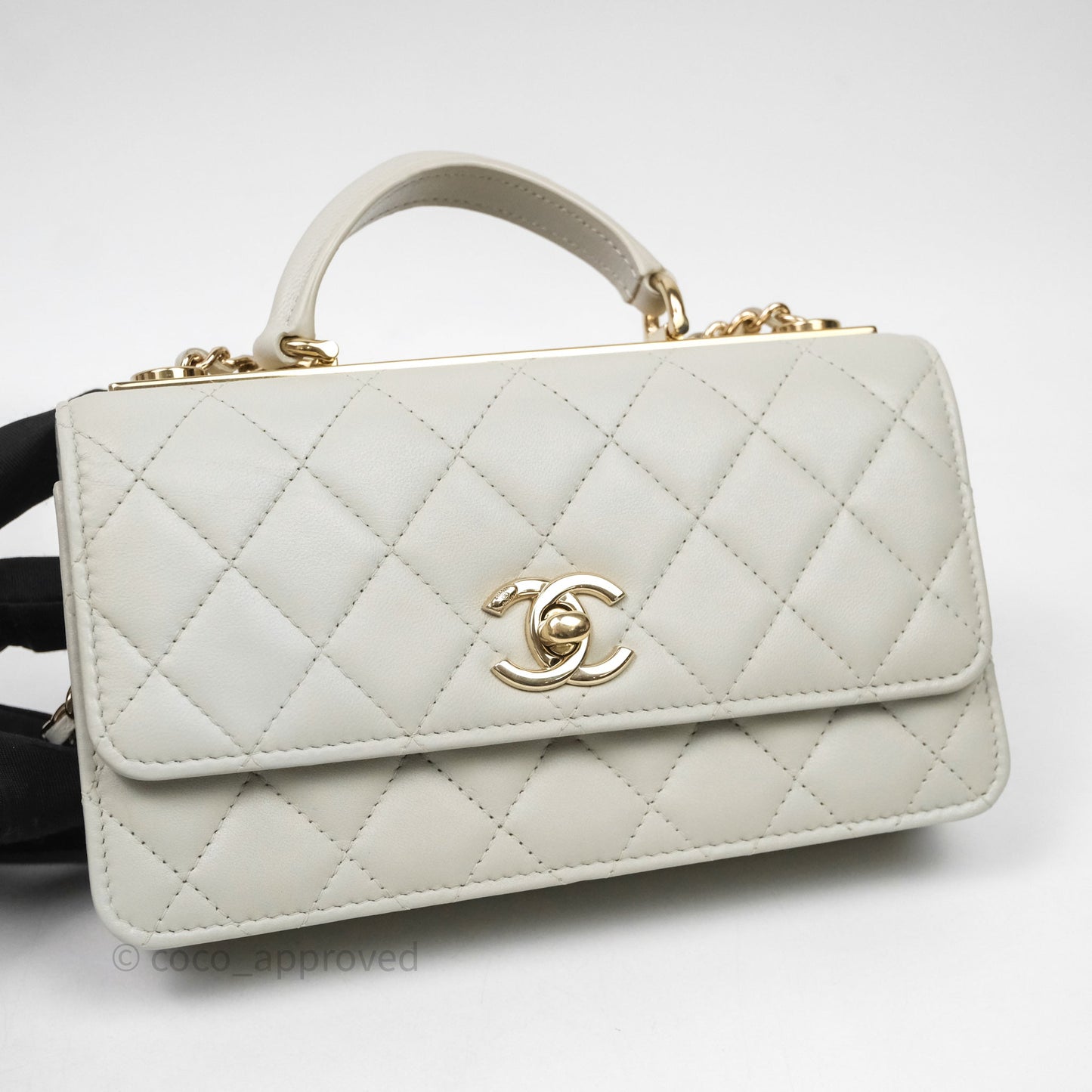 Chanel Trendy CC Wallet On Chain WOC Light Grey Lambskin Gold Hardware N
