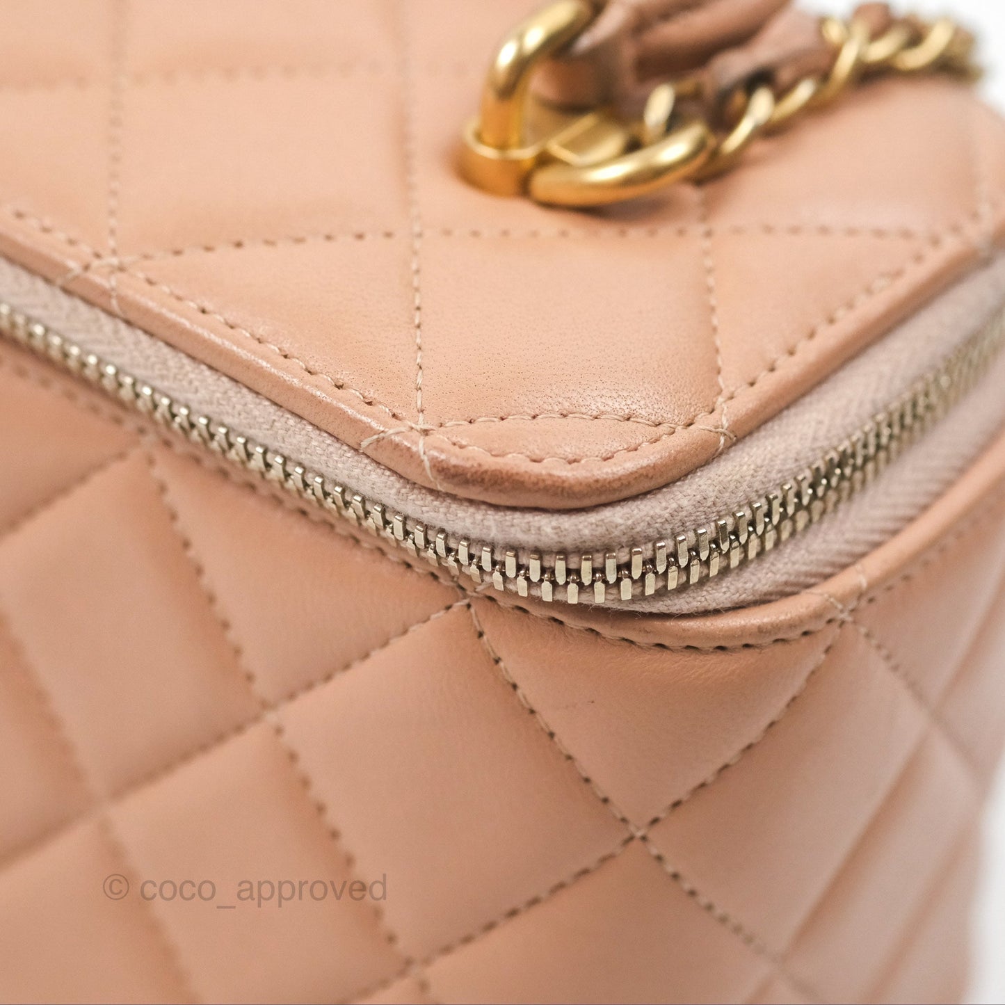 Chanel Vanity Rectangular Top Handle Beige Lambskin Aged Gold Hardware