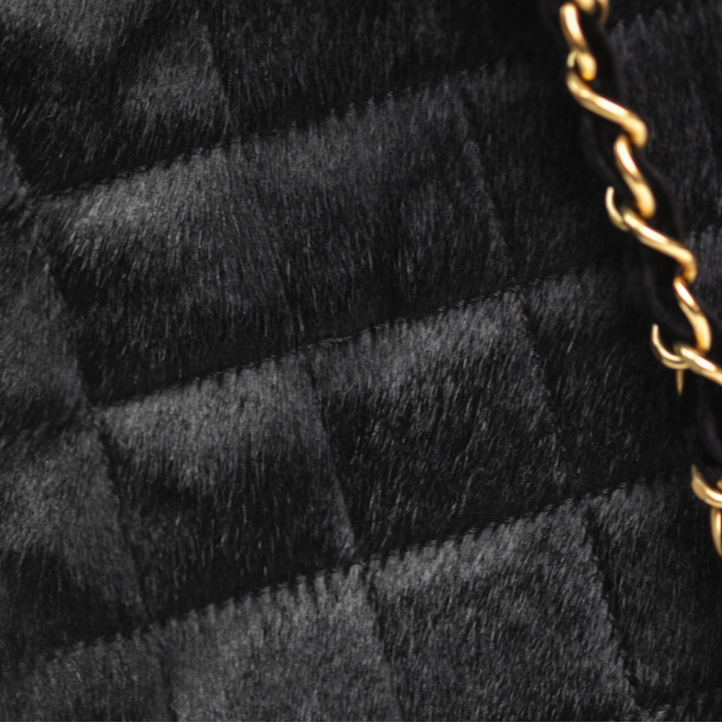 Chanel Vintage Quilted Drawstring Tote Bag Pony Hair Velvet Gold Hardware