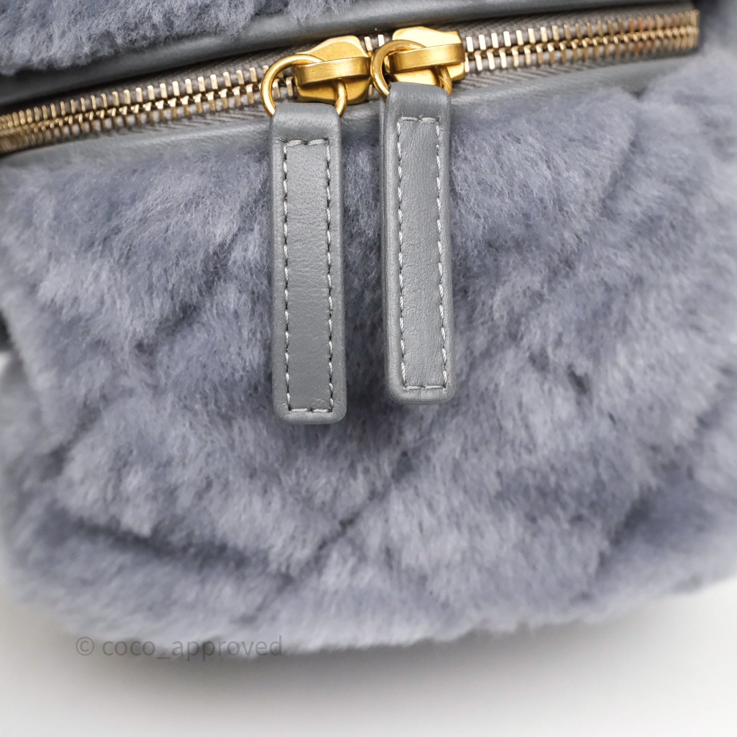 Chanel Vanity Case Grey Shearling Lambskin Gold Hardware 22A