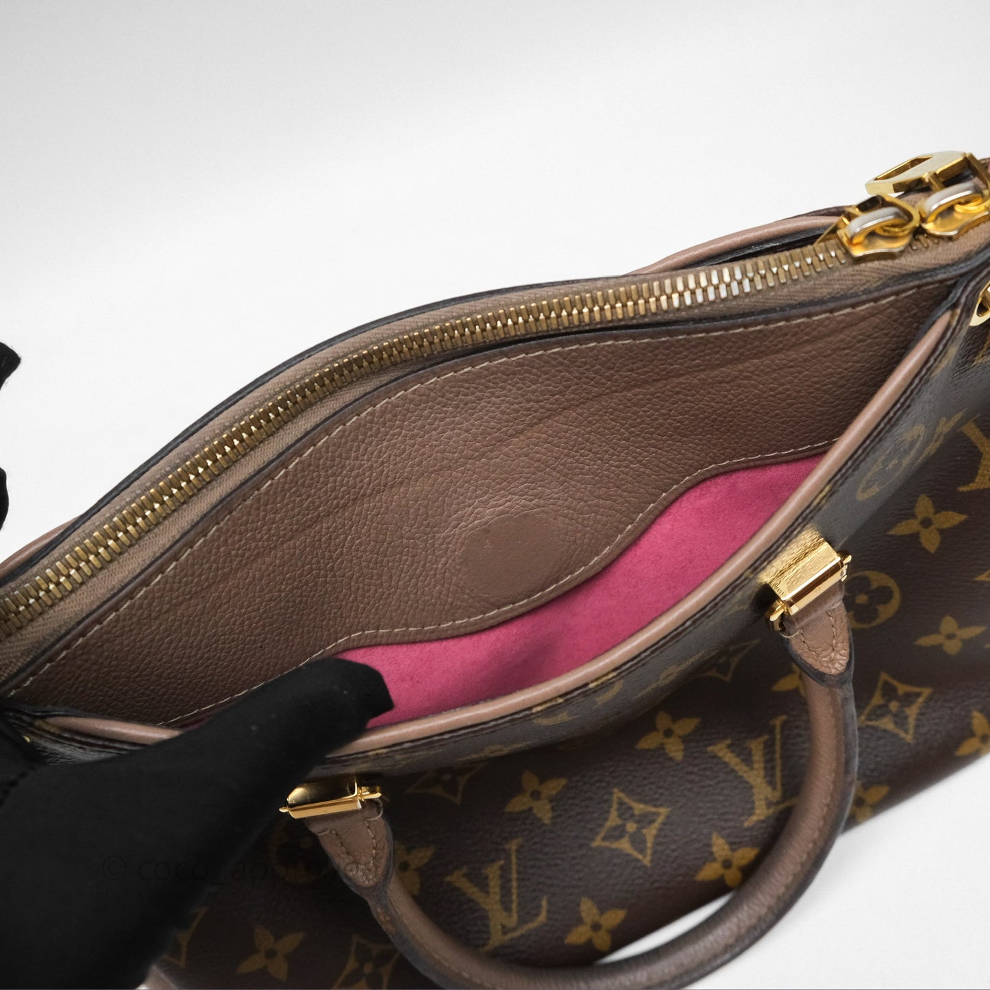 Louis Vuitton Pallas BB Monogram Full Taupe Glace