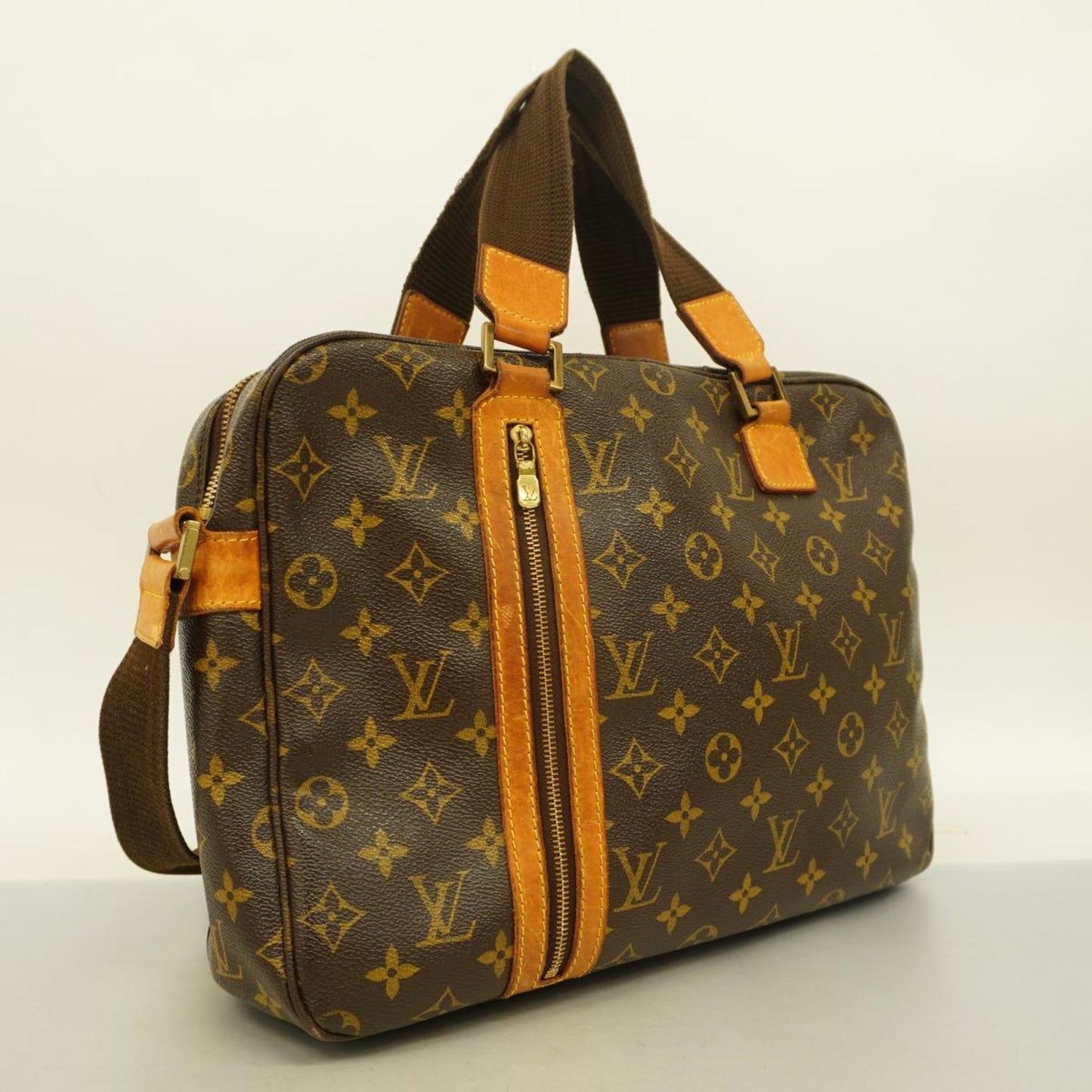 Louis Vuitton Bosphore  Canvas Handbag ()